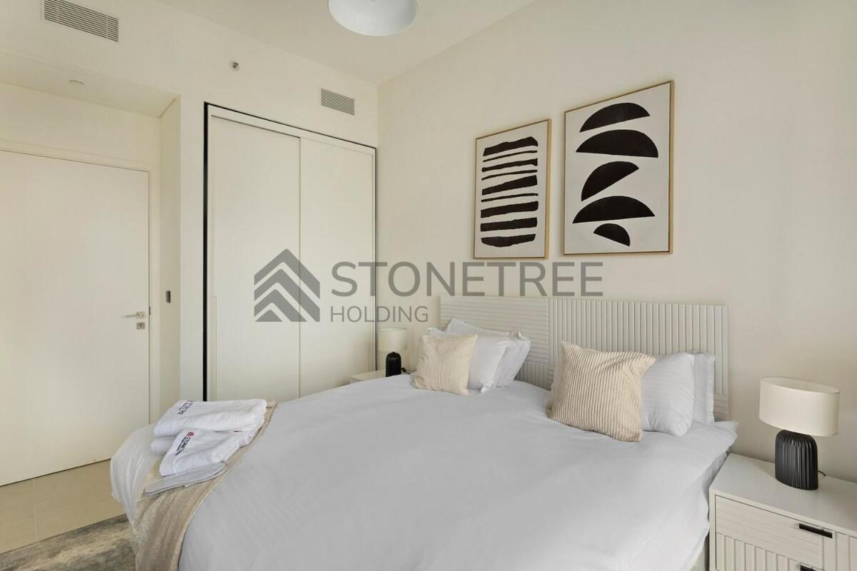 Cozy 1br At Collective Tower 1 Near Hills Mall Apartment