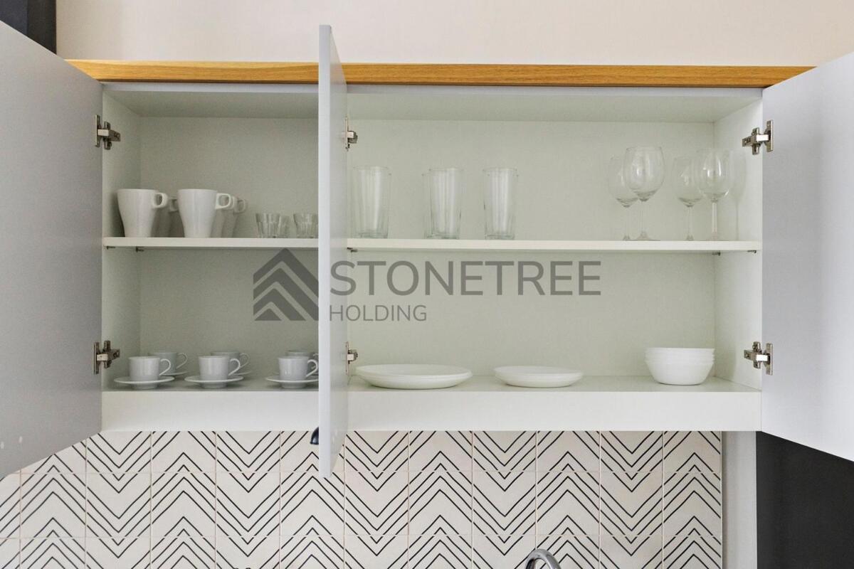 Cozy 1br At Collective Tower 1 Near Hills Mall Apartment *