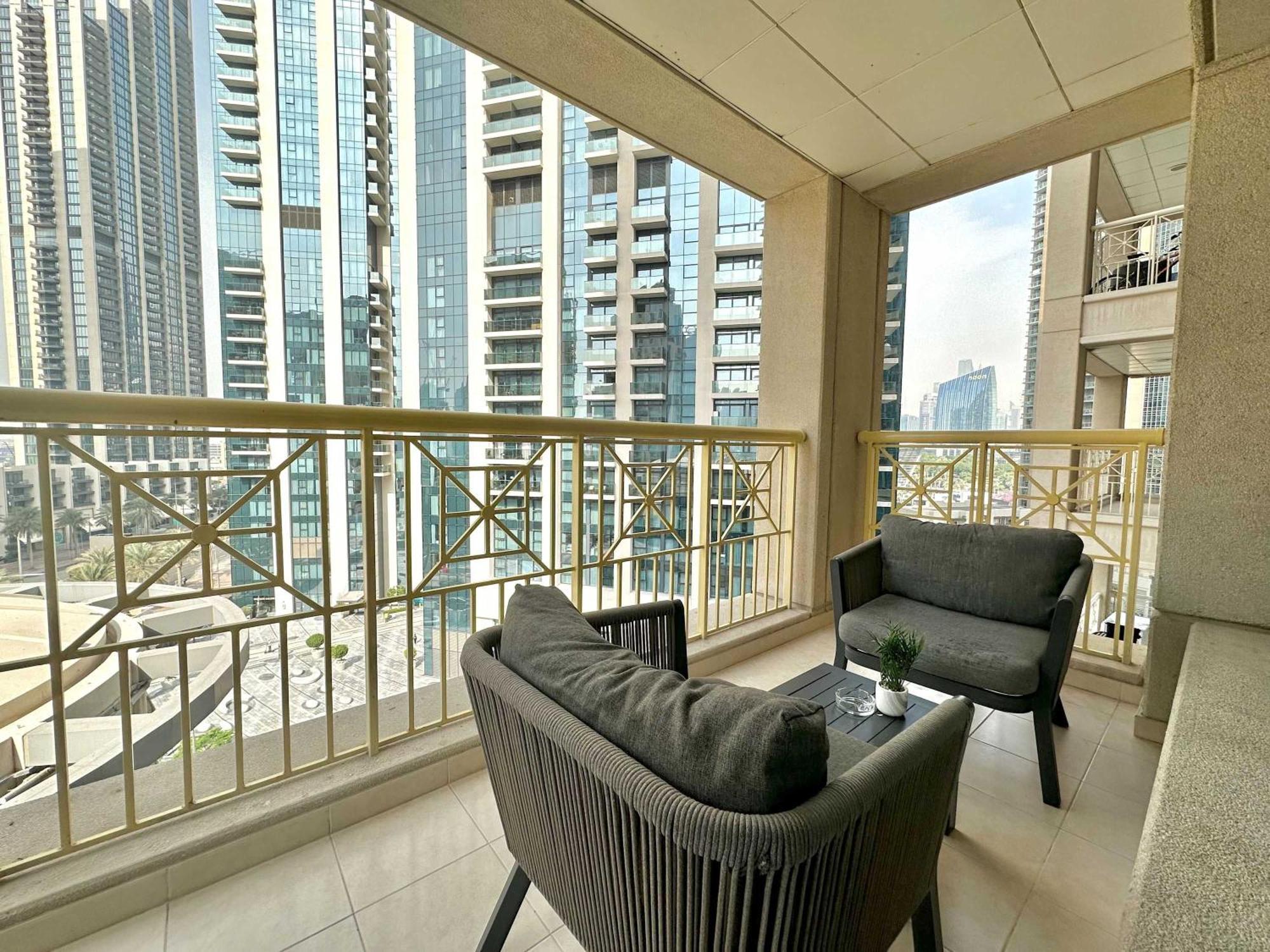 Apartment Silkhaus 1br Downtown Heart In Emaar Tower Dubai