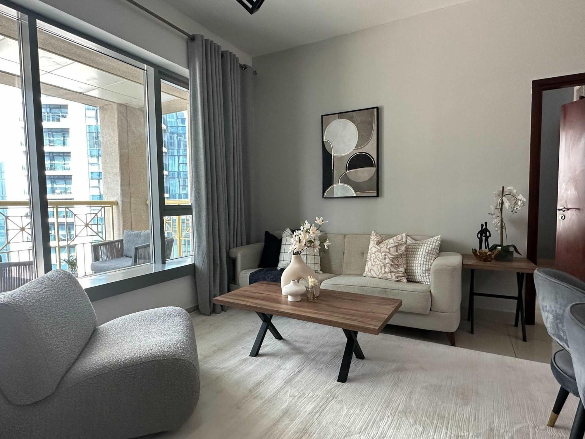 Silkhaus 1br Downtown Heart In Emaar Tower Apartment *