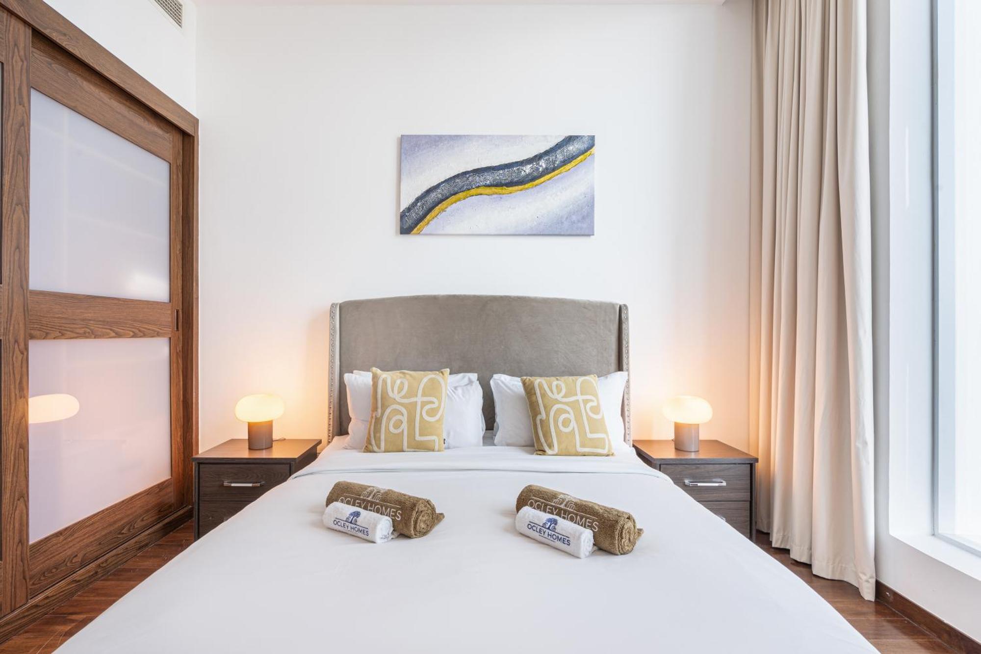 Palm Next To Nakheel Mall With Private Apartment