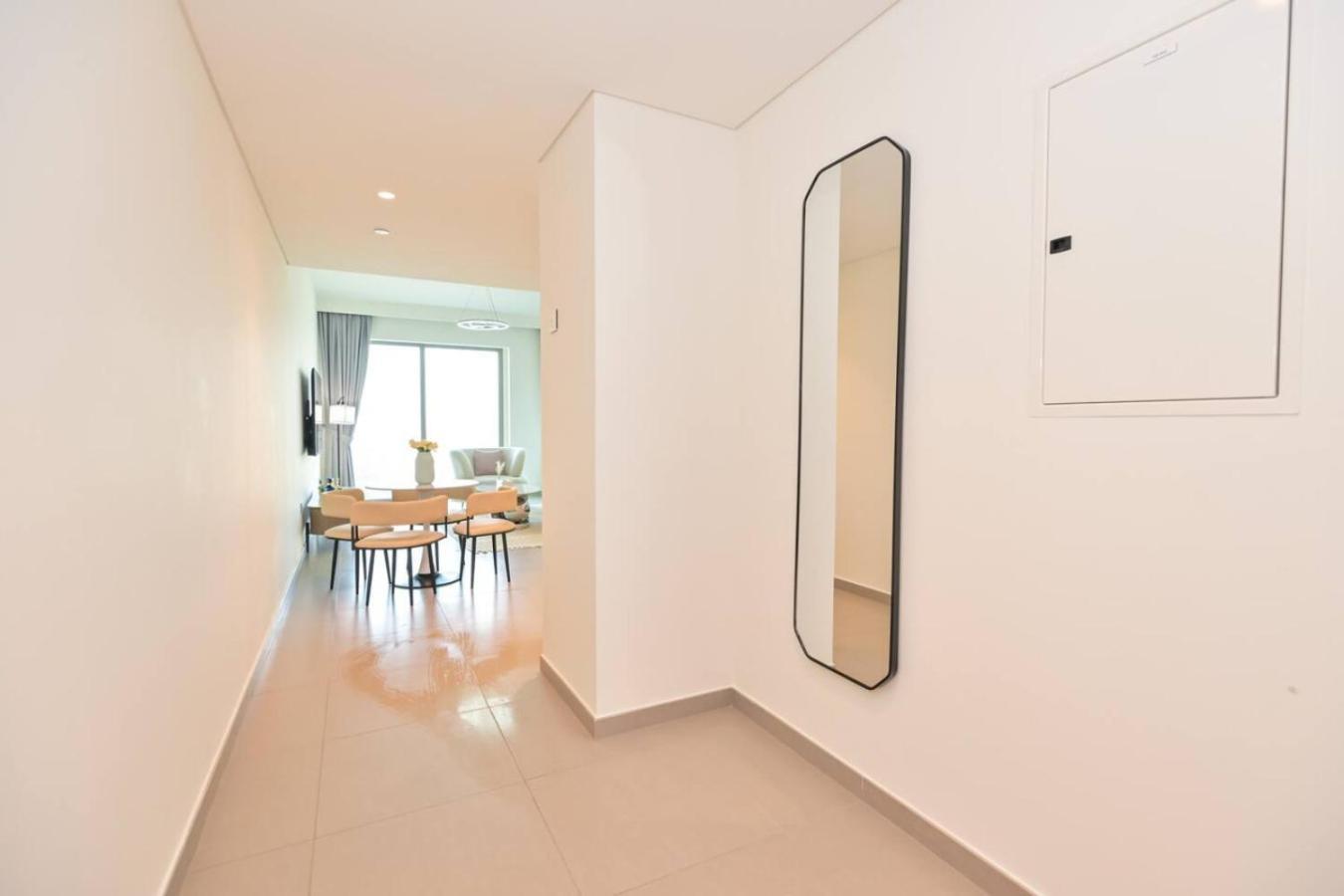Elegant 2br In Downtown Views - 1 Min To Mall Zabeel