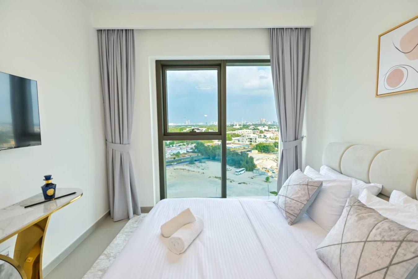 Apartment Elegant 2br In Downtown Views - 1 Min To Mall Zabeel Dubai