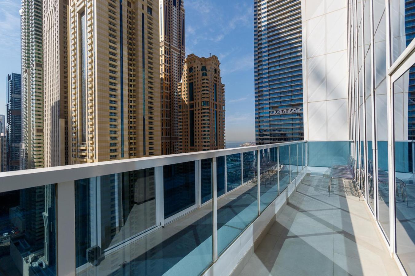 High Floor - 2br In Marina Arcade, Marina - Allsopp & Allsopp * Dubai