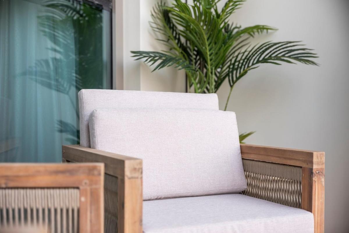 Apartment Cozy Spacious 2-bedroom In Downtown