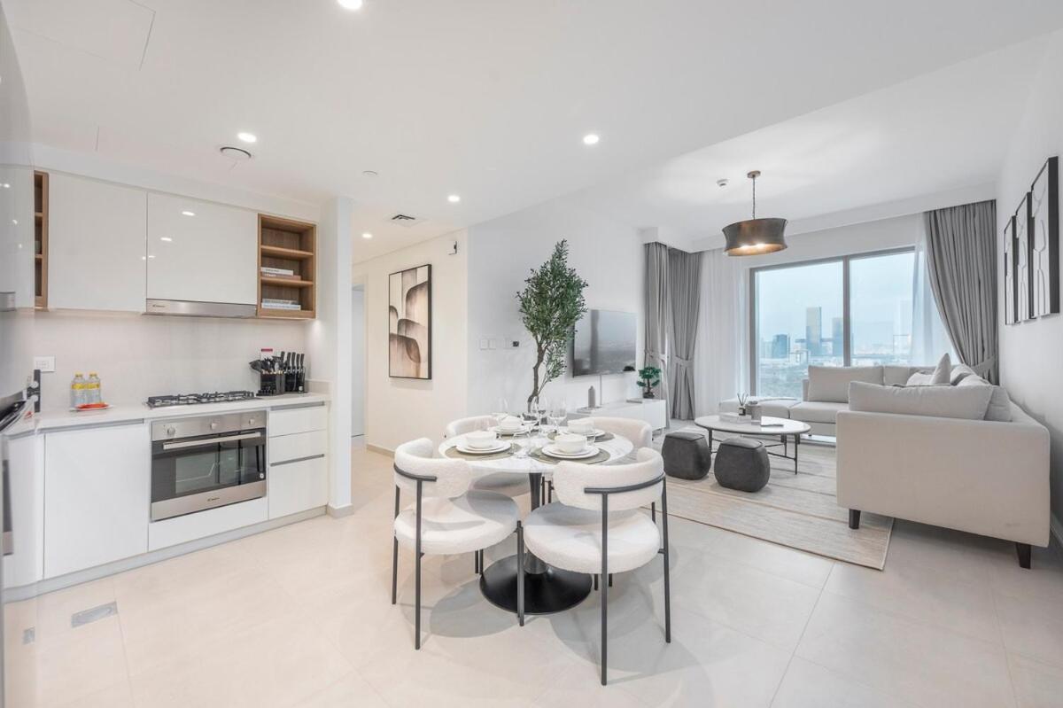 Cozy Spacious 2-bedroom In Downtown Apartment Dubai