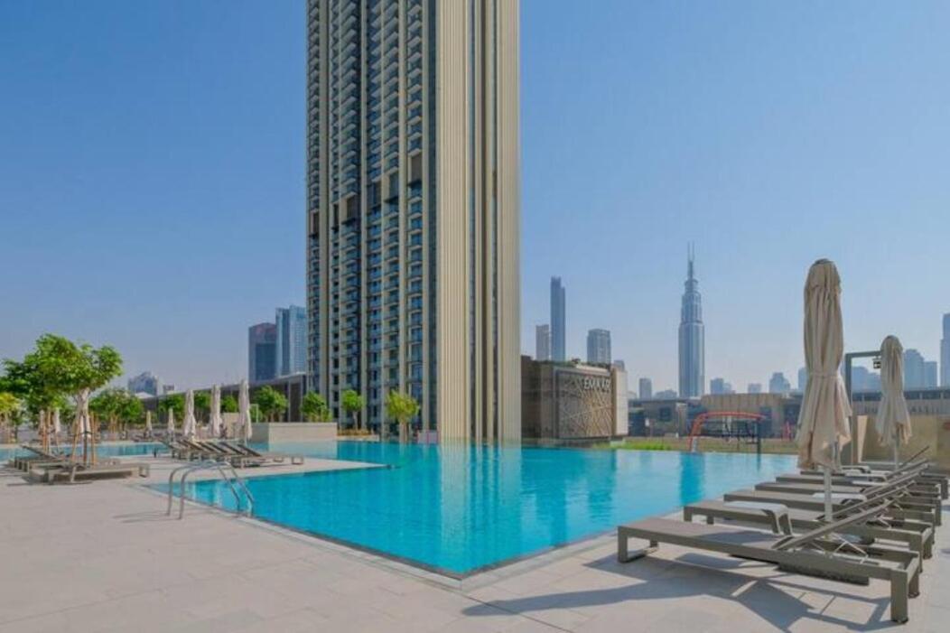 Apartment Cozy Spacious 2-bedroom In Downtown Dubai