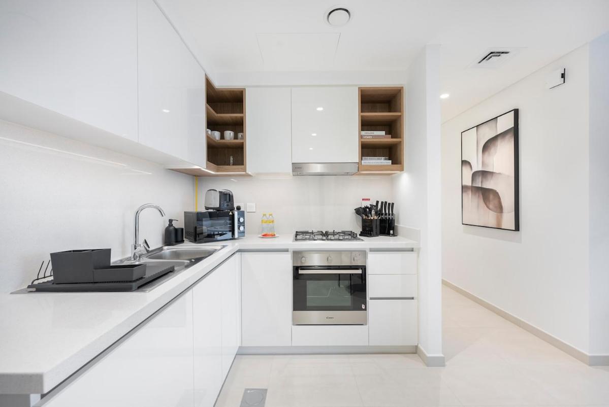 Cozy Spacious 2-bedroom In Downtown *