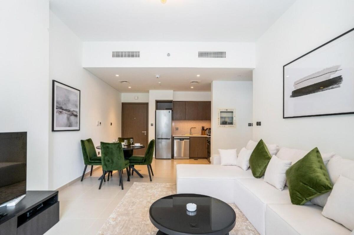 Luxury Act One Act Two 7 Min Walk To Burj Khalifa & Mall Dubai