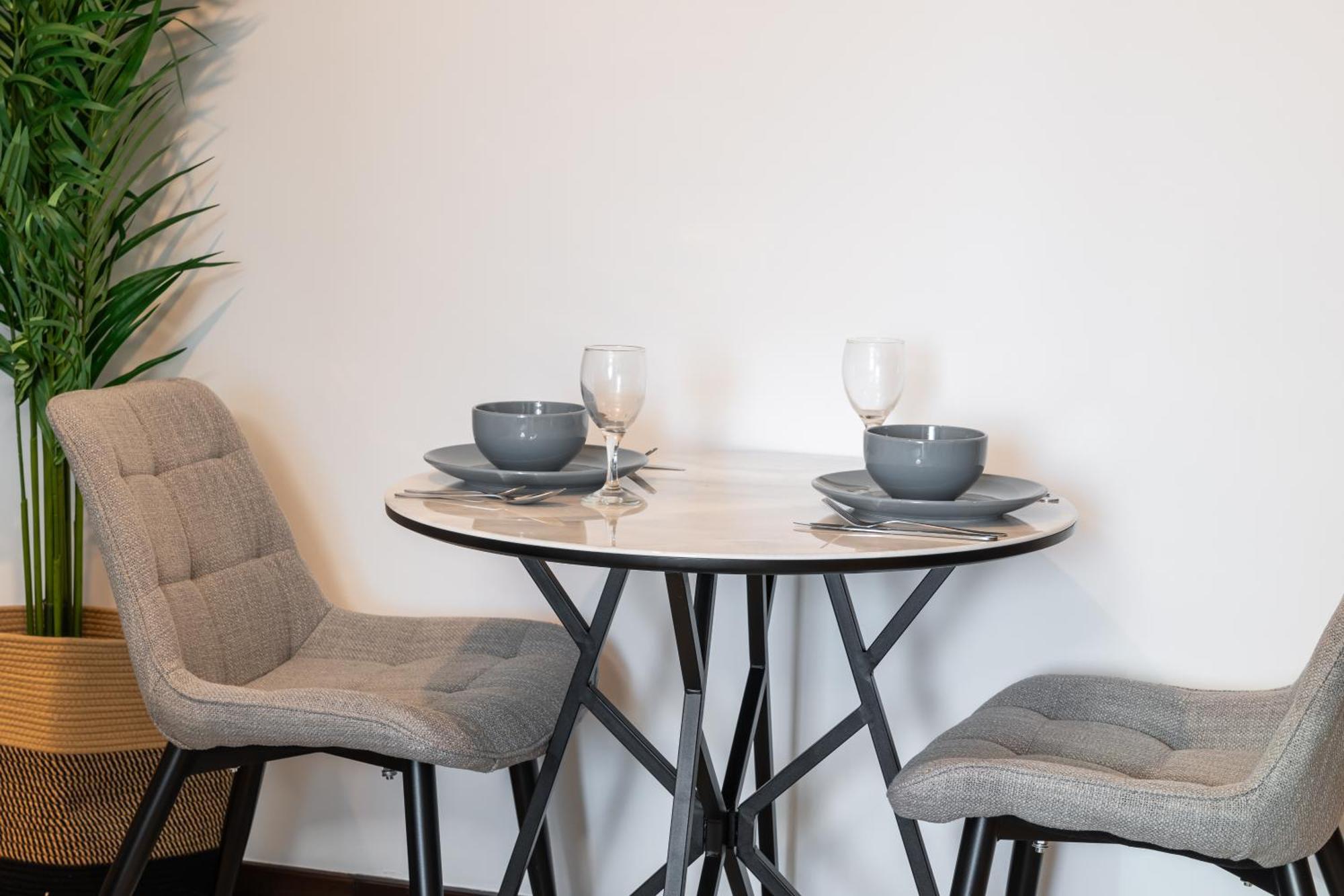 Chic In Goldcrest Views, Jlt Apartment *