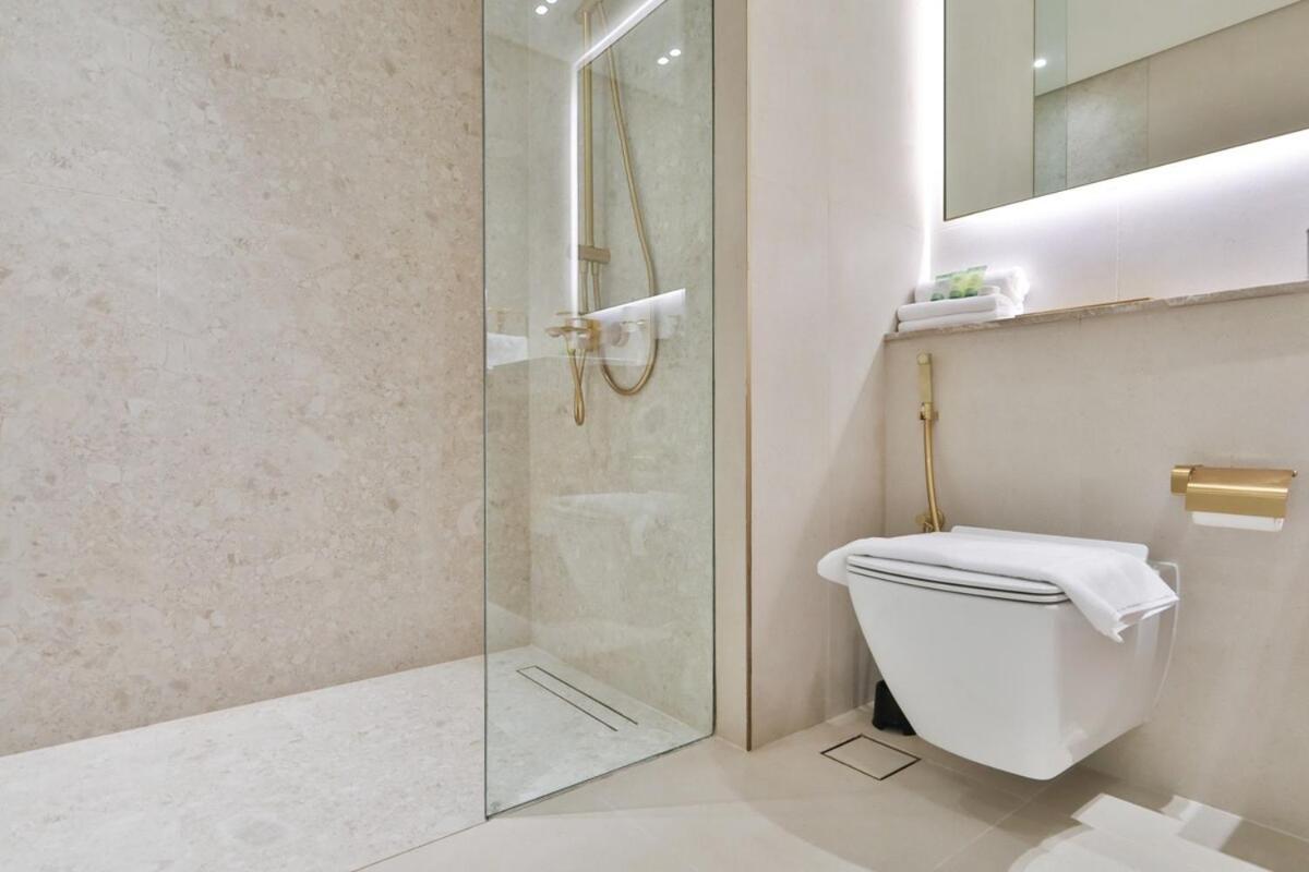 Elegant 1 Bed In Jvc