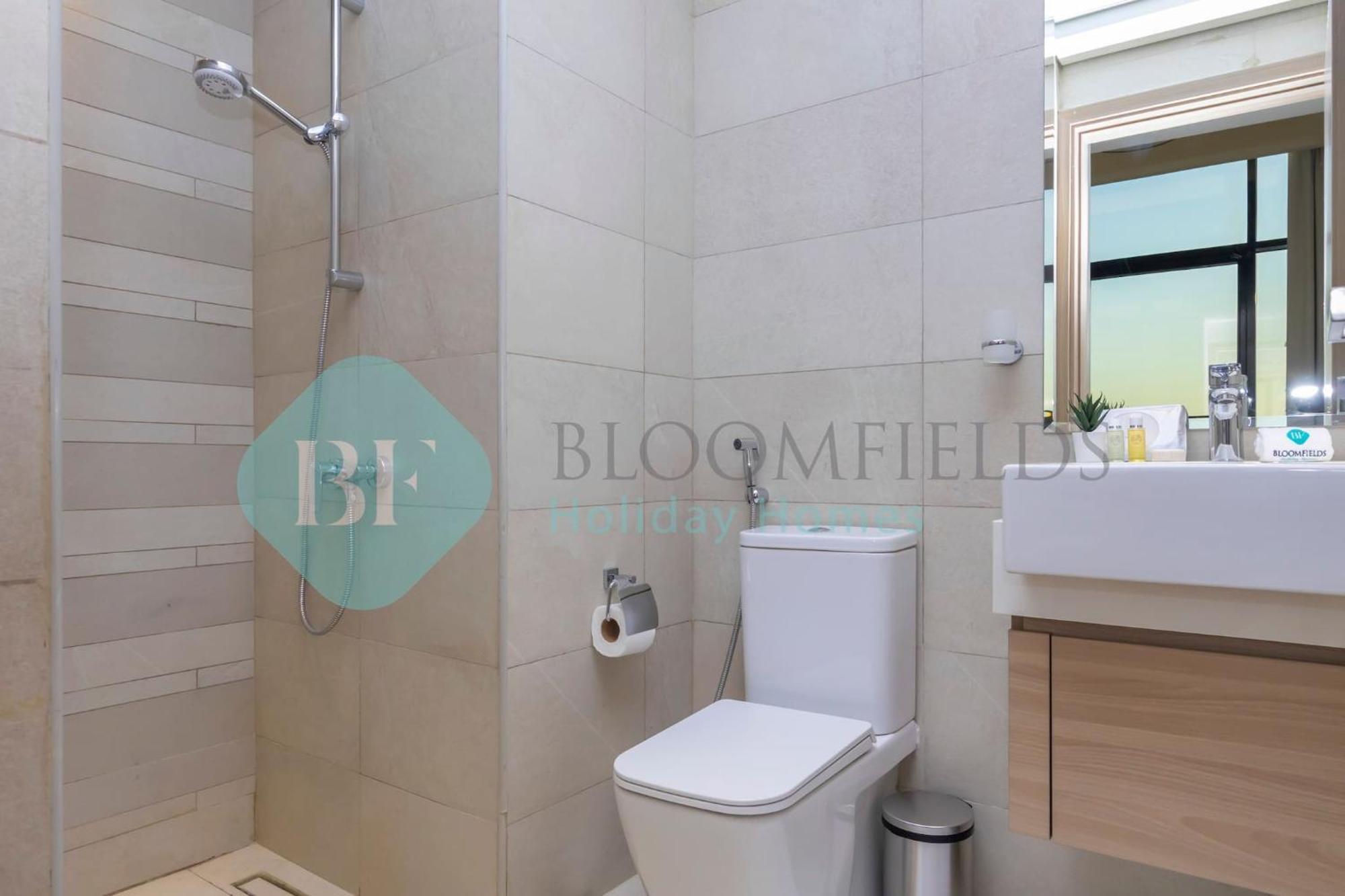 Apartment Bloomfields Grandeur 2br In Azizi Riviera *
