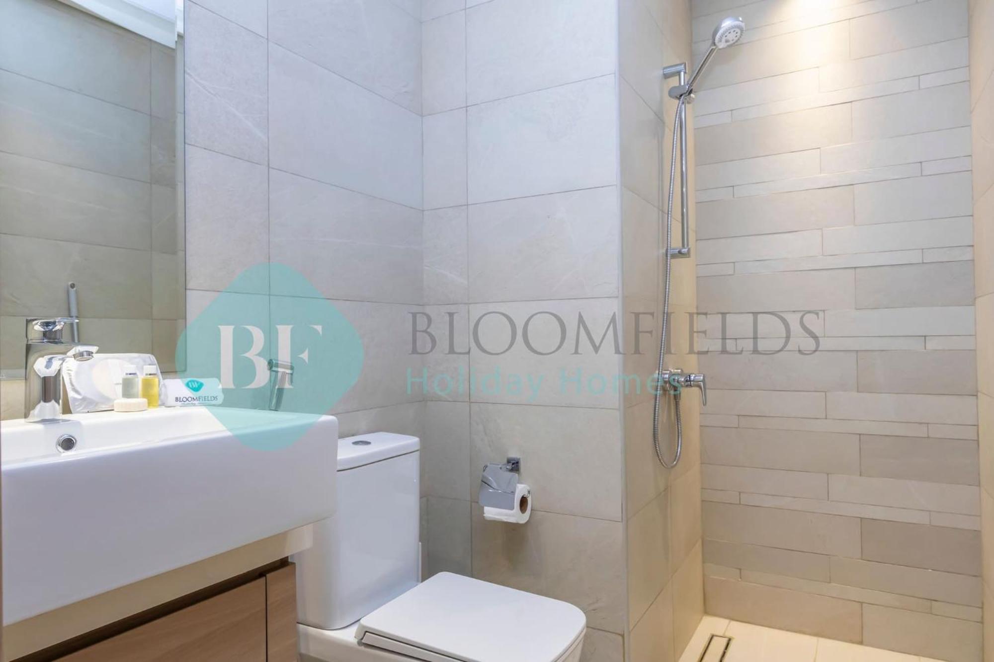 Apartment Bloomfields Grandeur 2br In Azizi Riviera Dubai