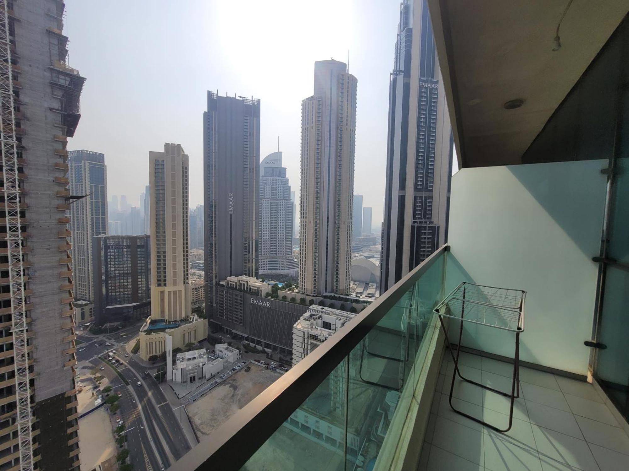 Damac Upper Crest - 2 Min Walkable Mall Apartment *