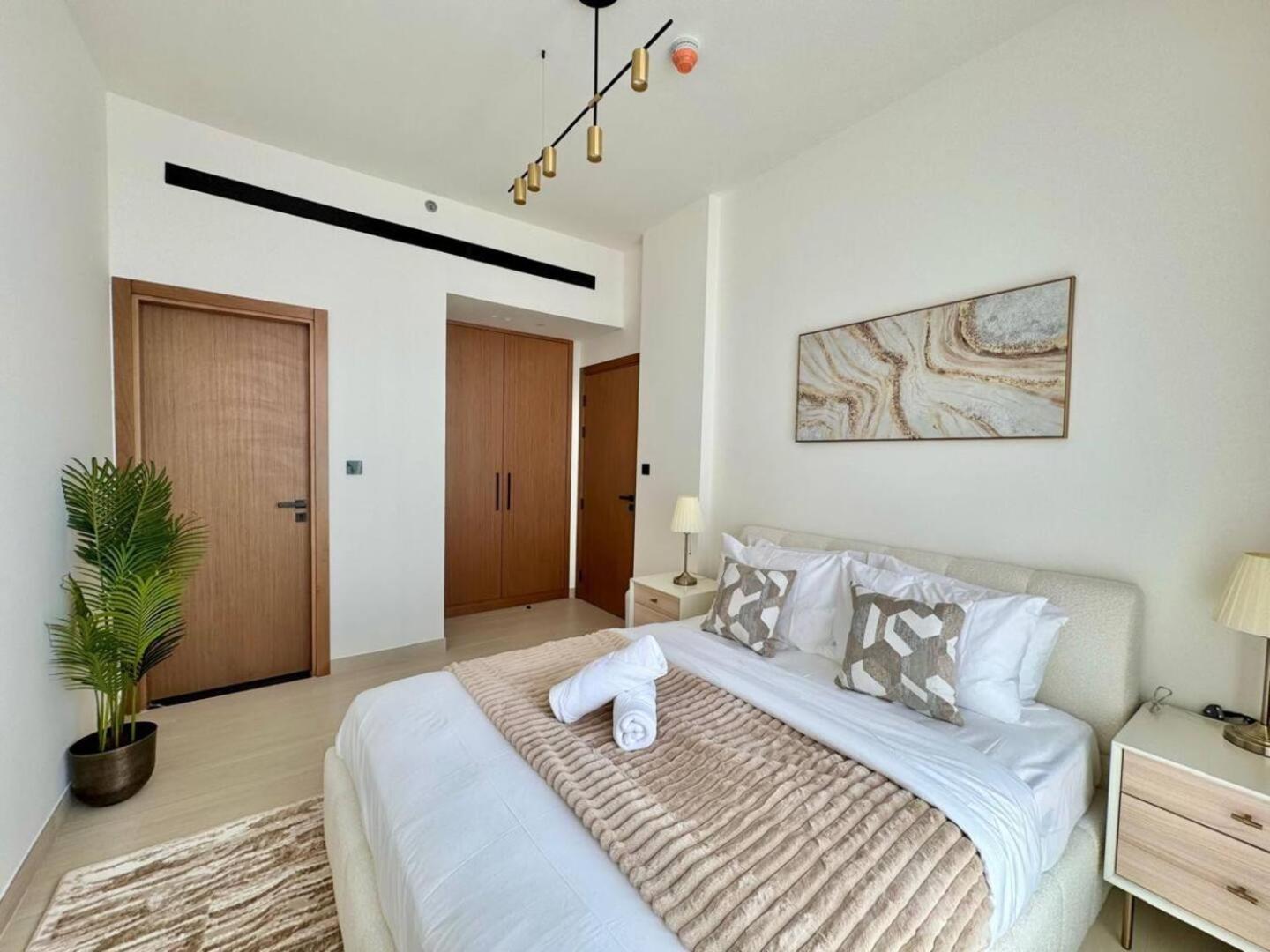 Chic Urban 1br In Jvc With Modern Amenities Dubai