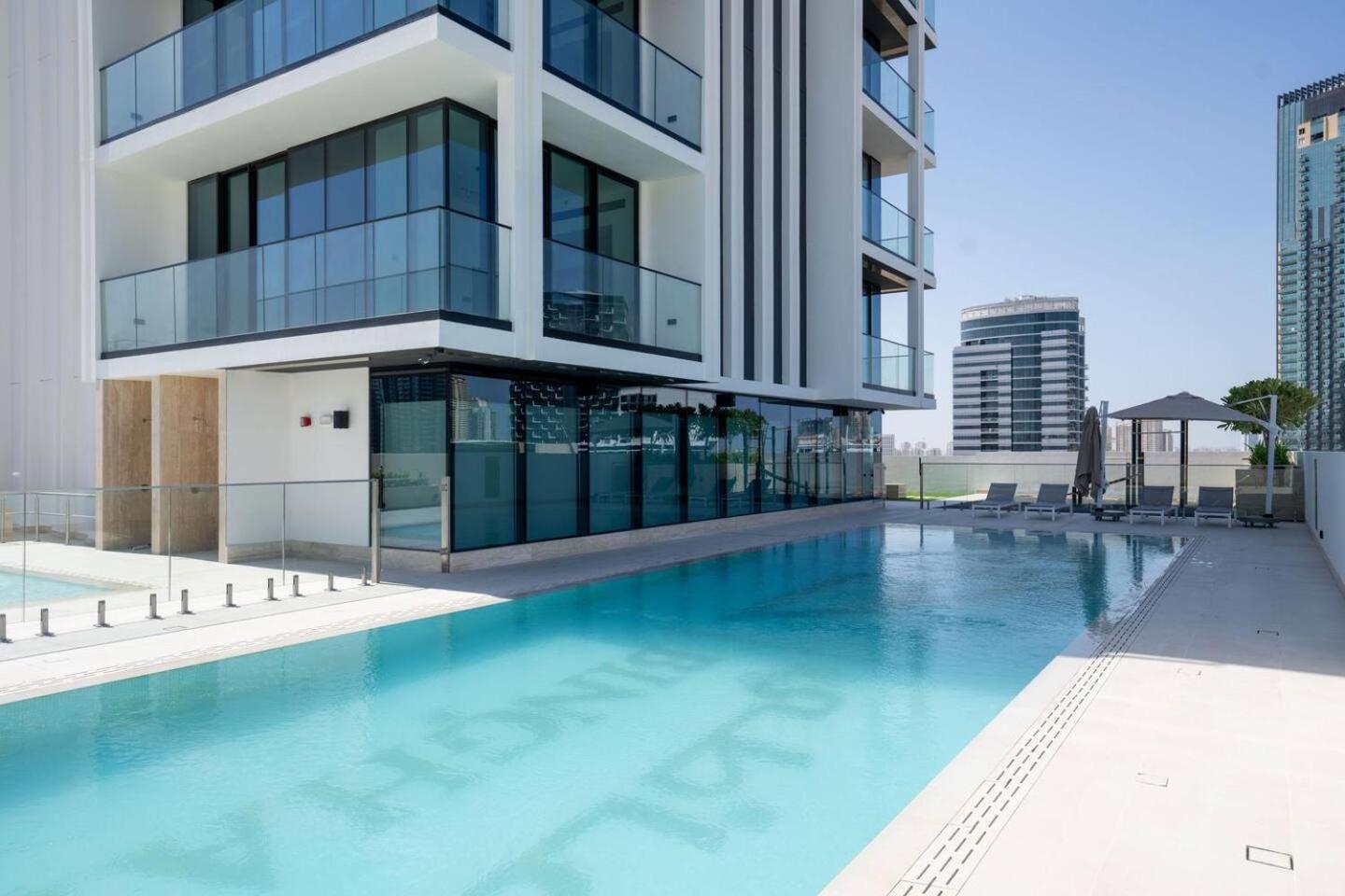 Chic Urban 1br In Jvc With Modern Amenities Apartment