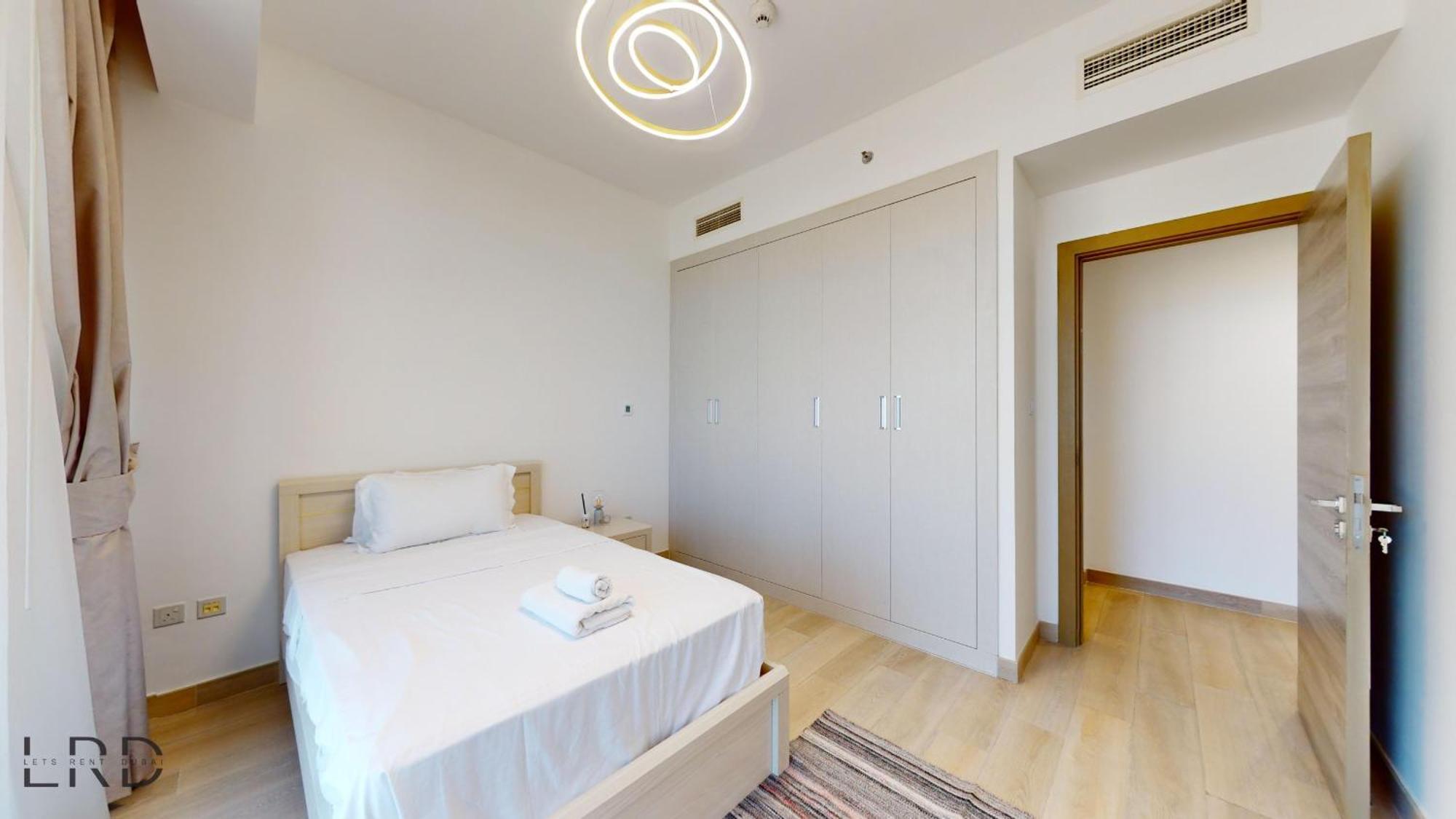 Apartment Spacious 3br *