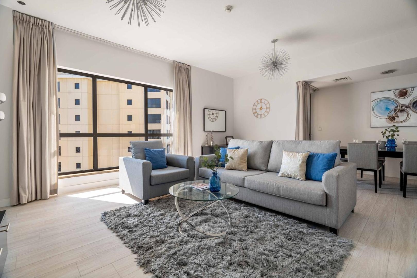 Guestready - Beachfront Delight In Jbr Apartment