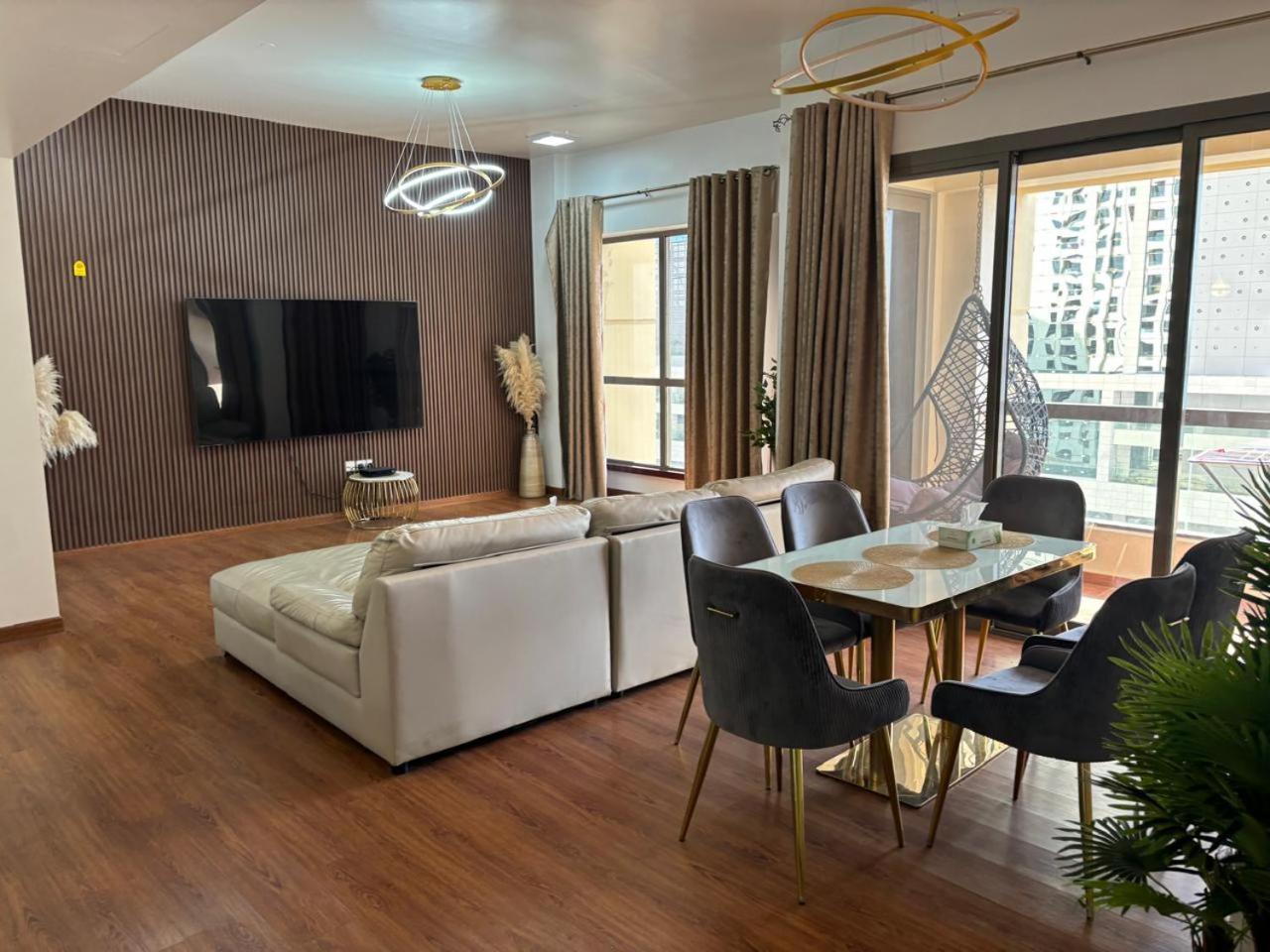 Shared Bed Space Sadaf 5 *