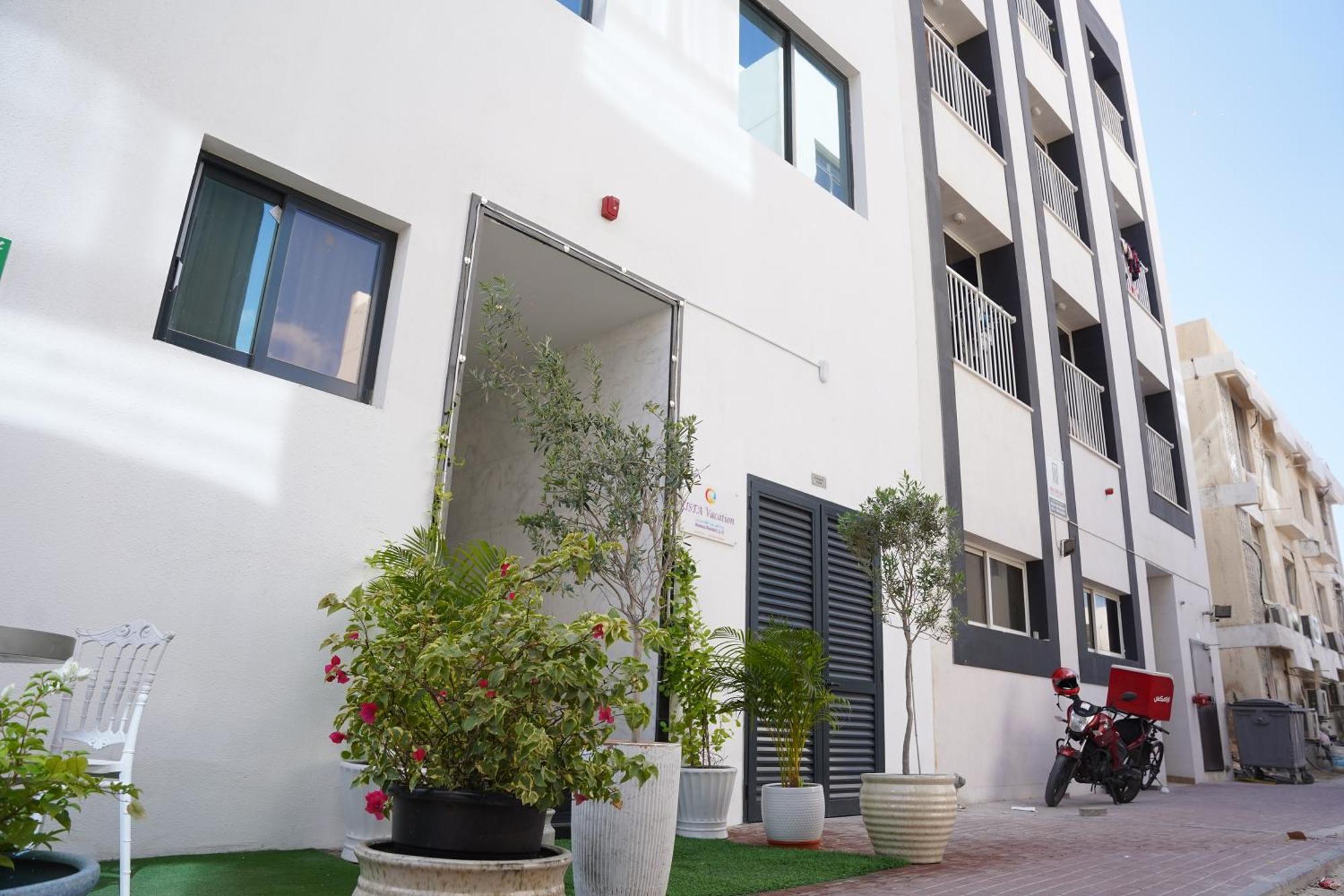 Ista Llc Dubai