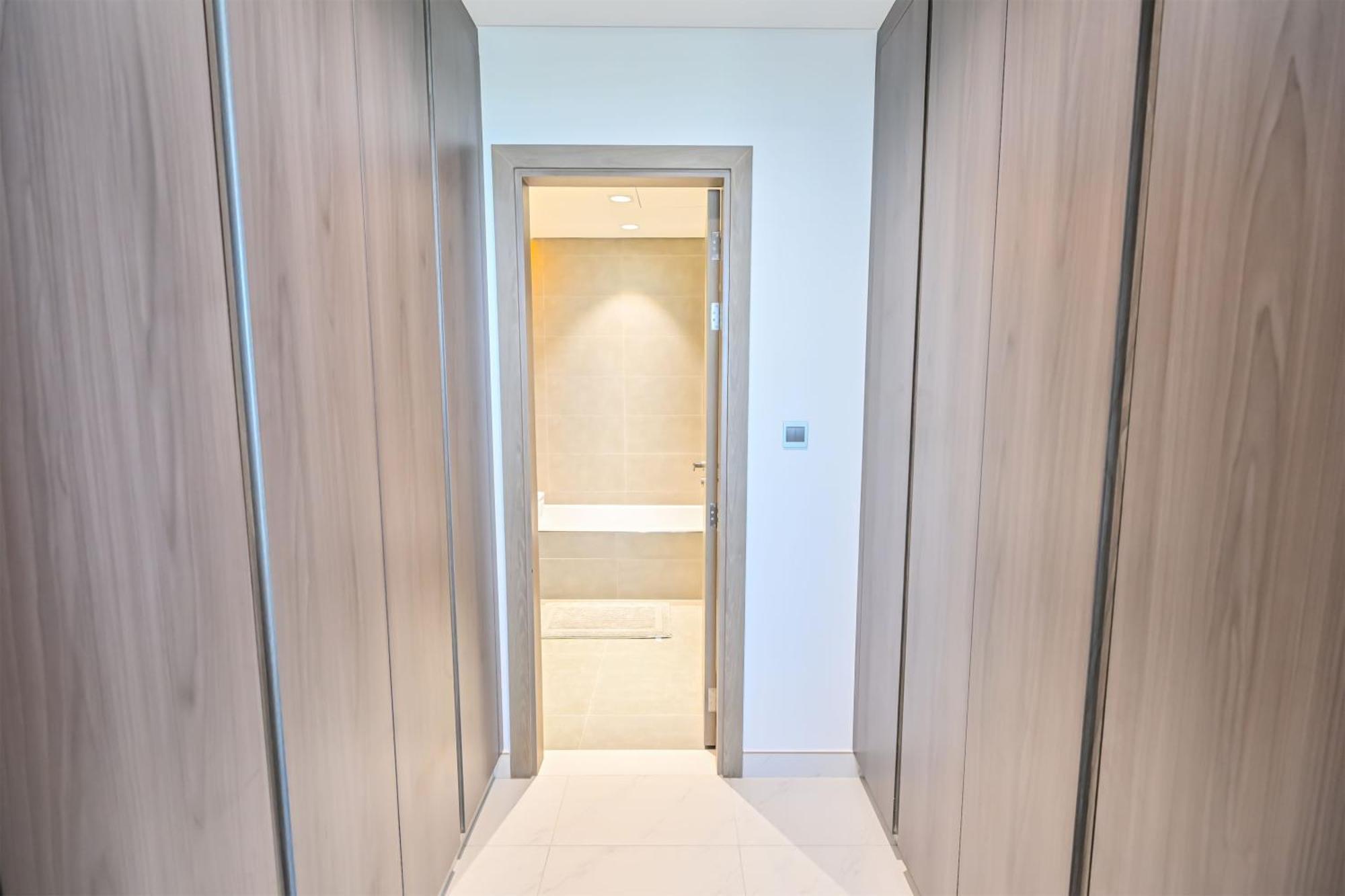 Stylish 1 Bedroom In District One Meydan Apartment *