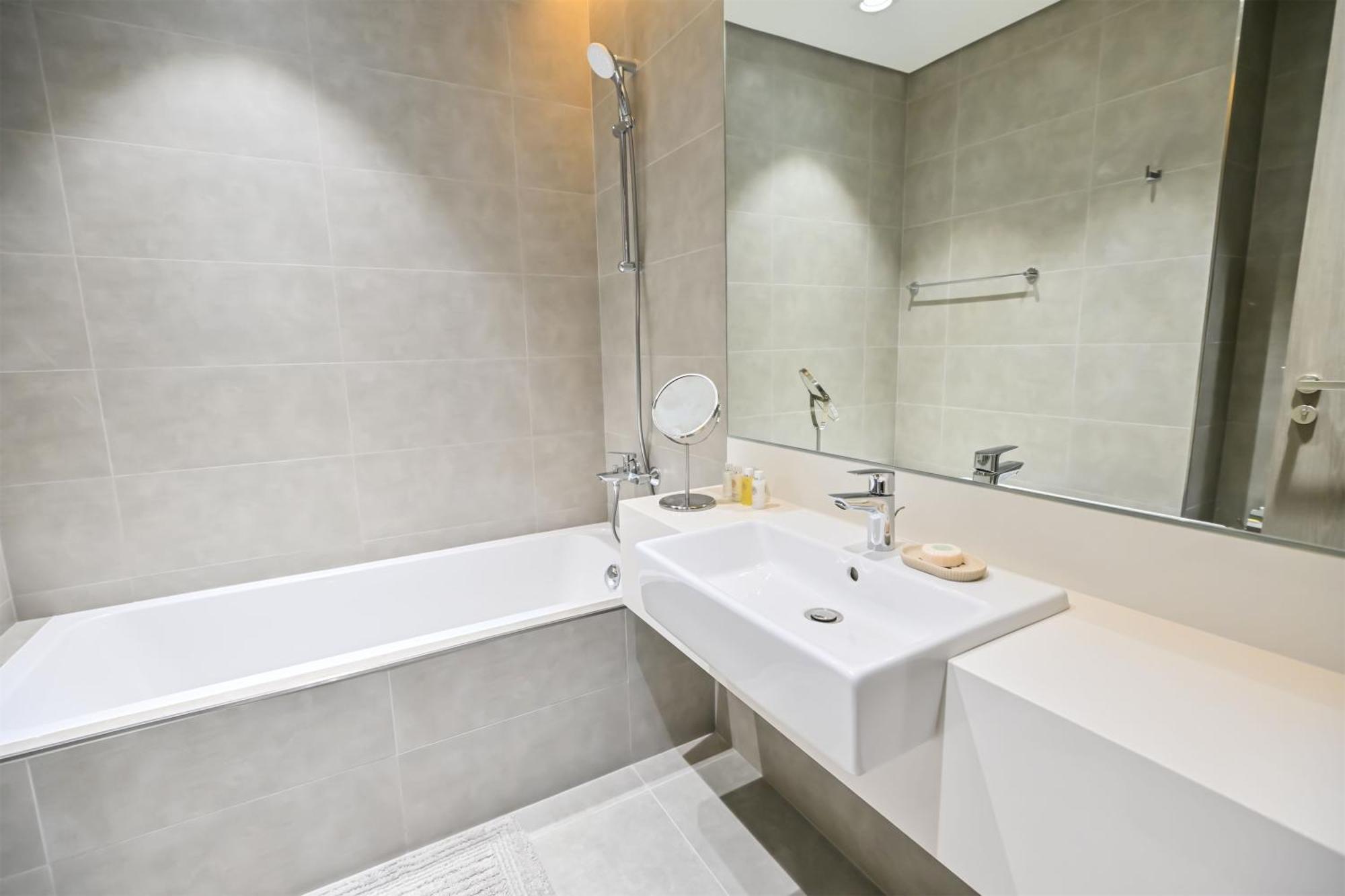 1br Retreat By The Crystal Lagoon In District One Meydan * Dubai