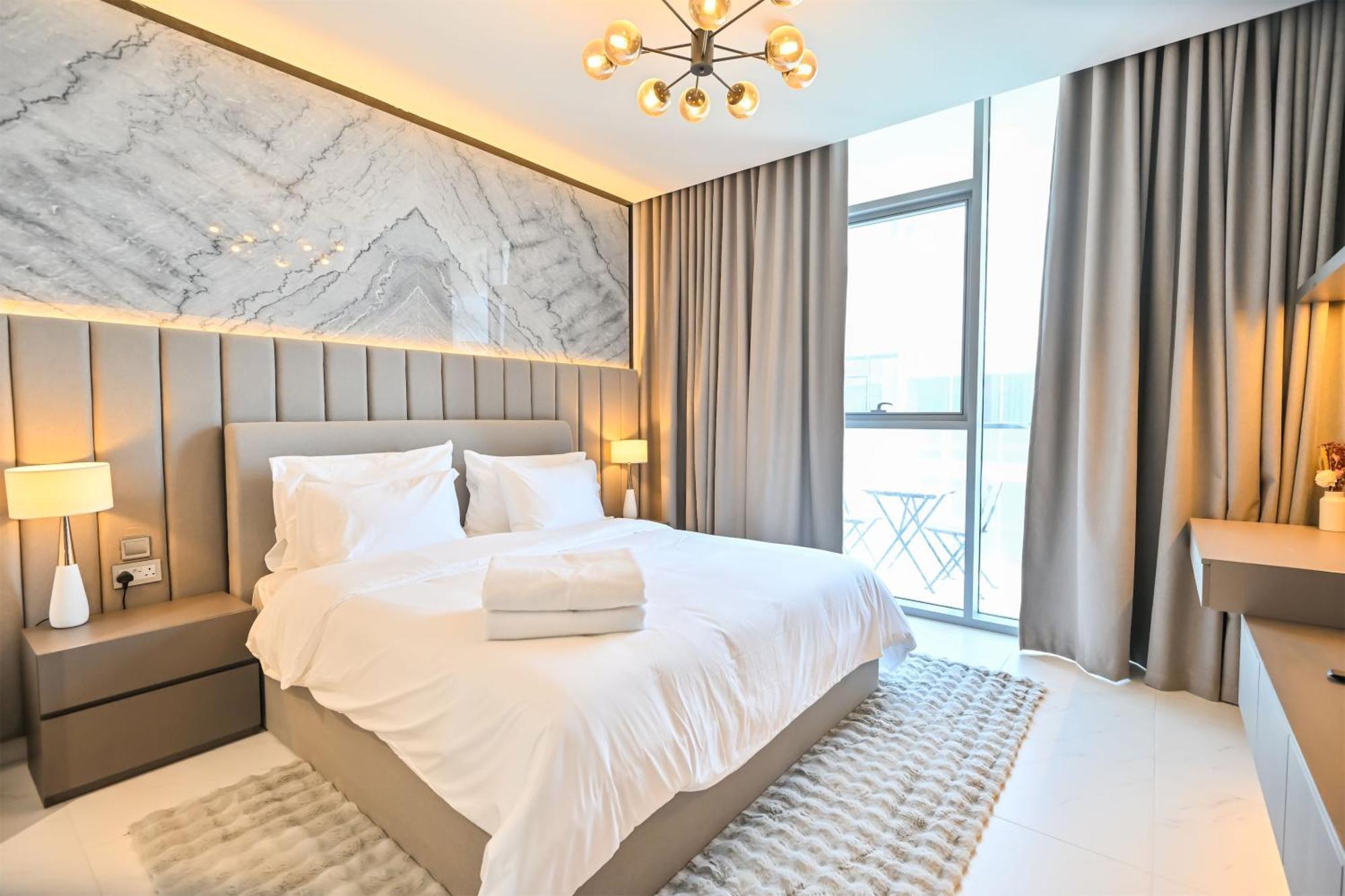 Spacious 1br Burj Khalifa Views In District One Meydan Dubai