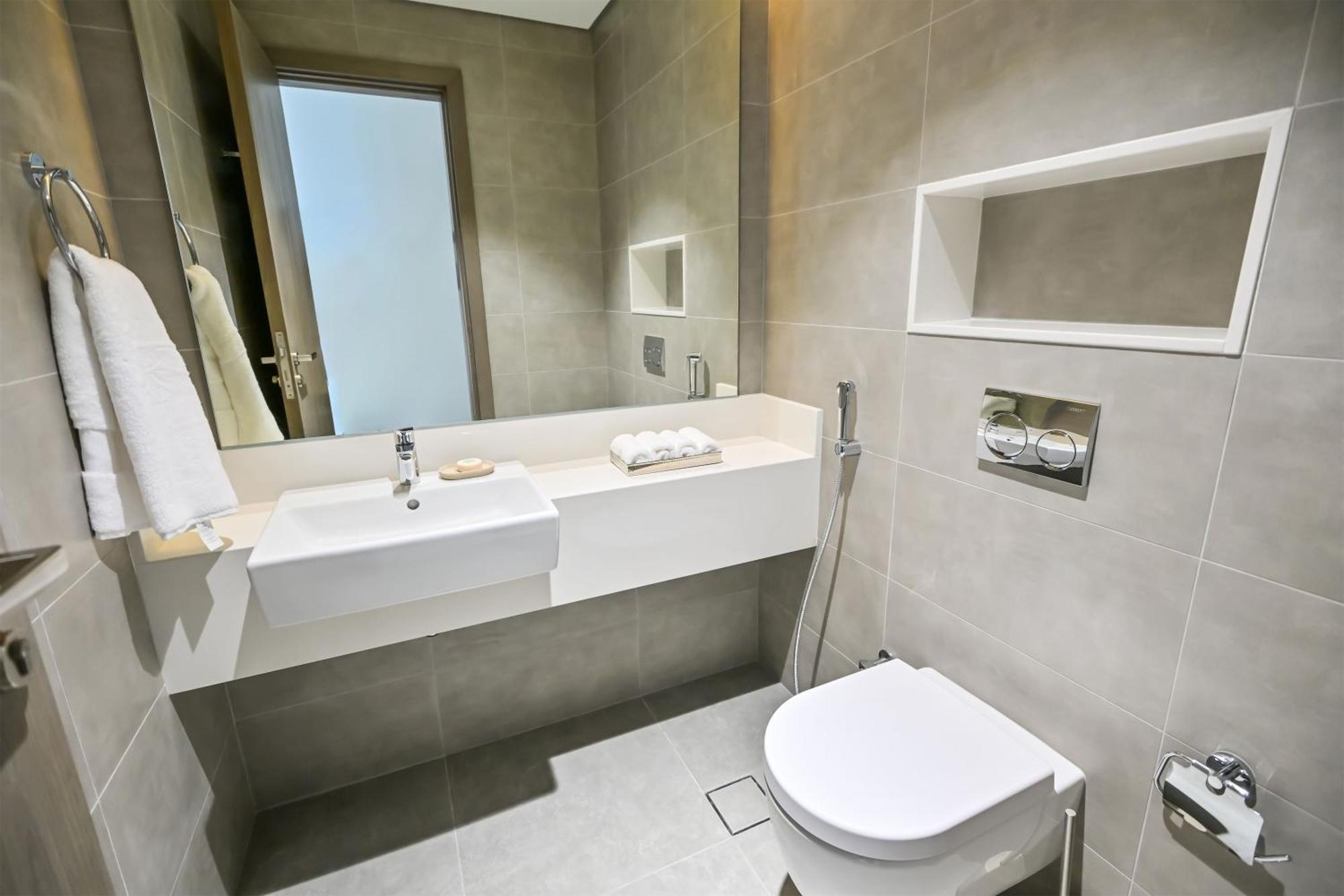 Spacious 1br Burj Khalifa Views In District One Meydan * Dubai