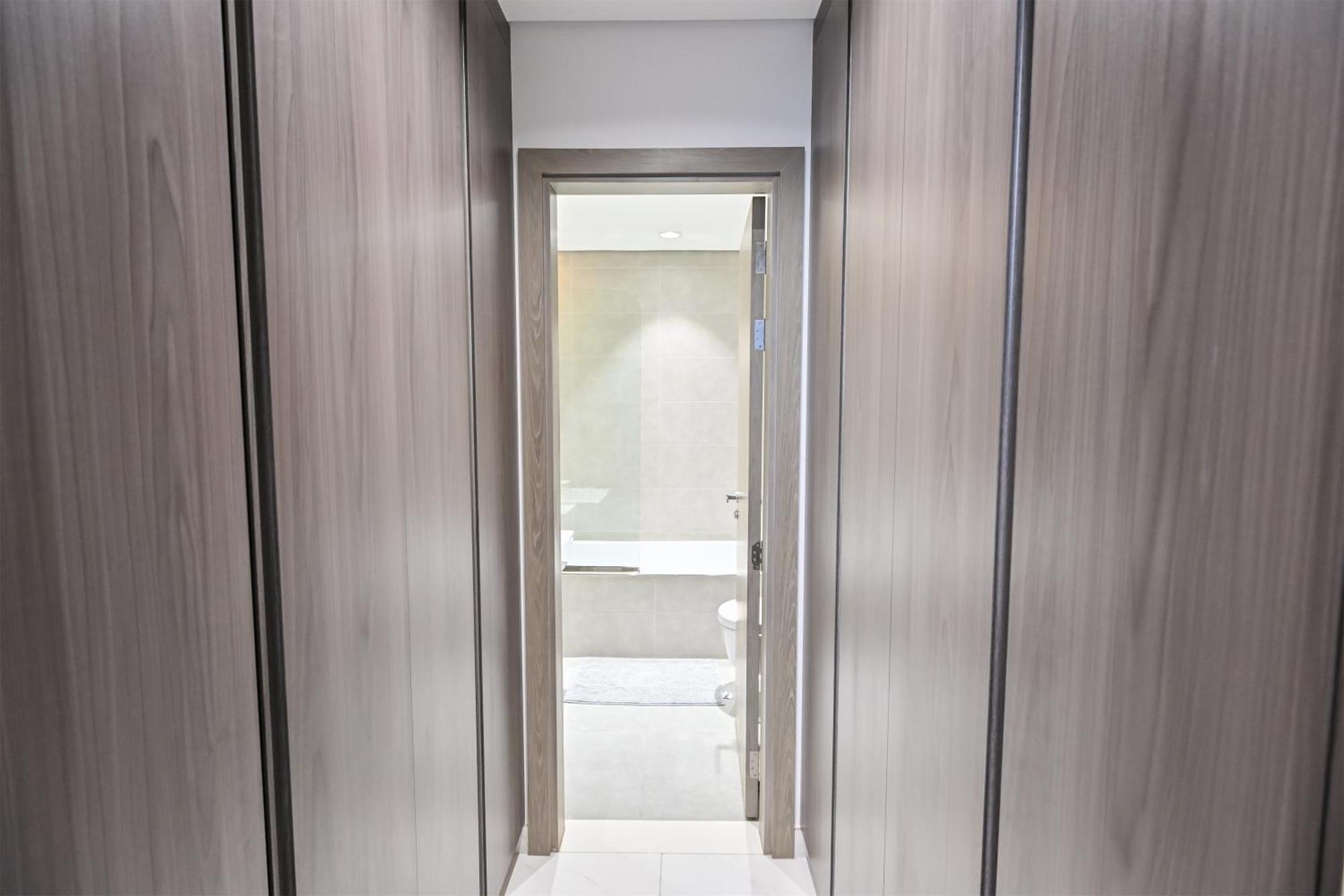 Apartment Direct Access To Crystal Lagoon 1br Unit In District One Meydan