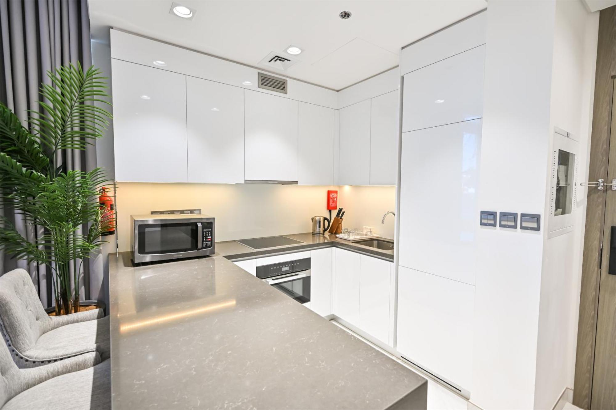 Direct Access To Crystal Lagoon 1br Unit In District One Meydan *