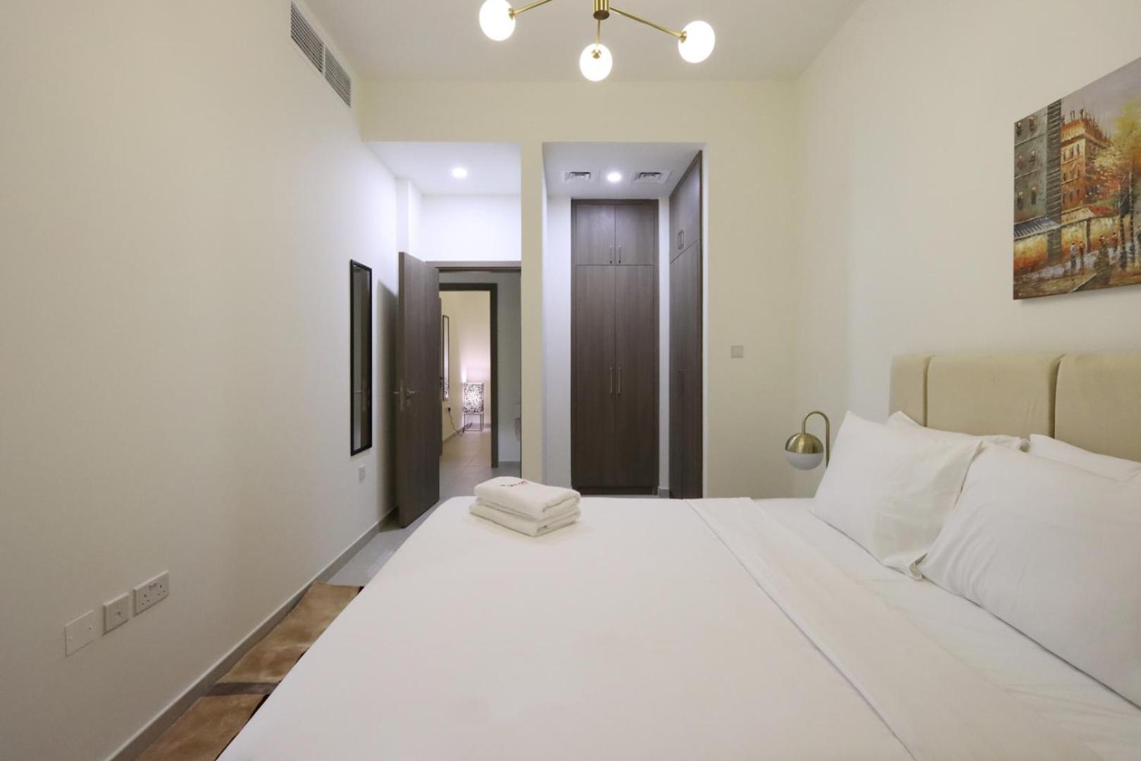 Livbnb- Classy 3 1 Maid's Townhouse In Villanova Villa