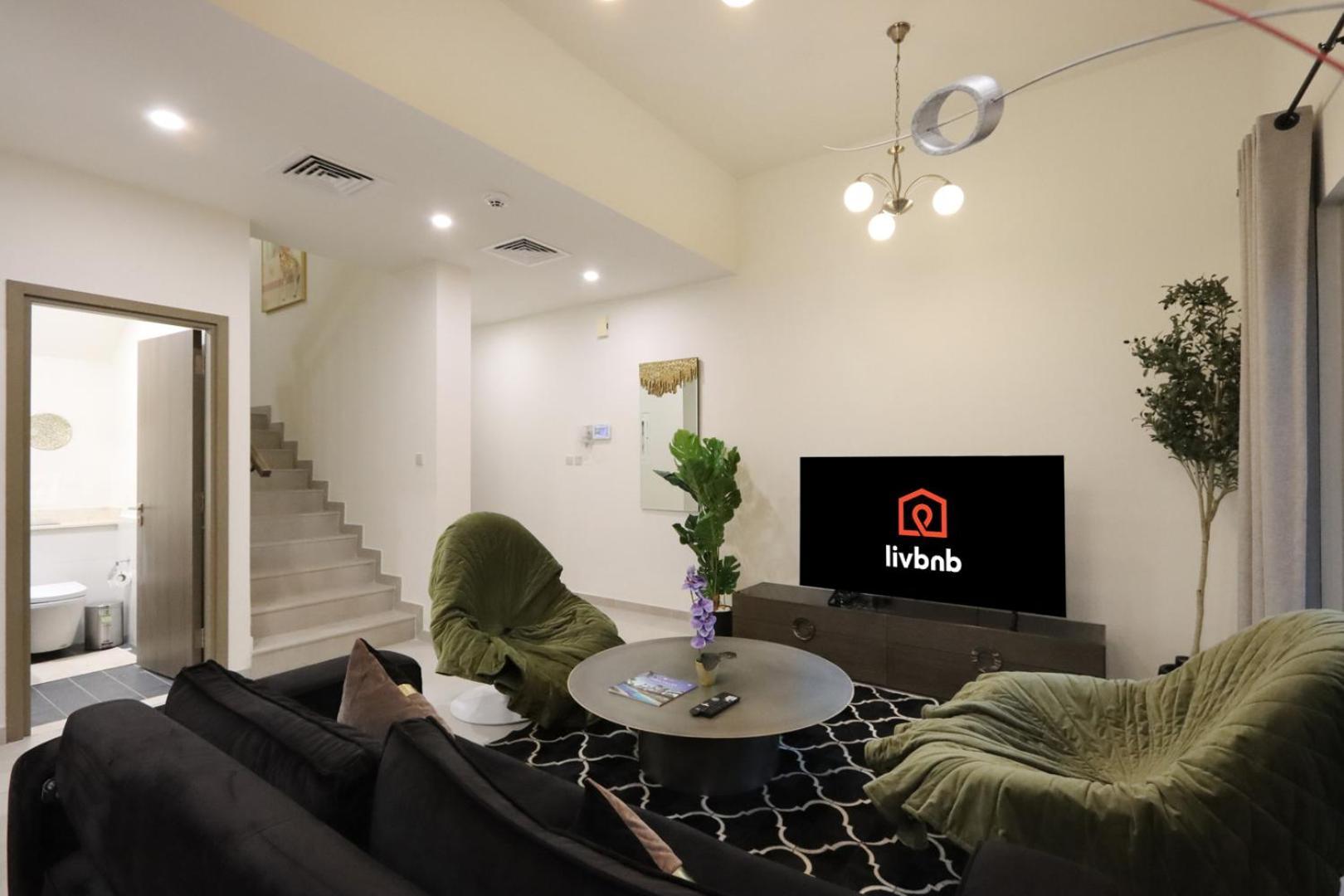 Livbnb- Classy 3 1 Maid's Townhouse In Villanova Villa