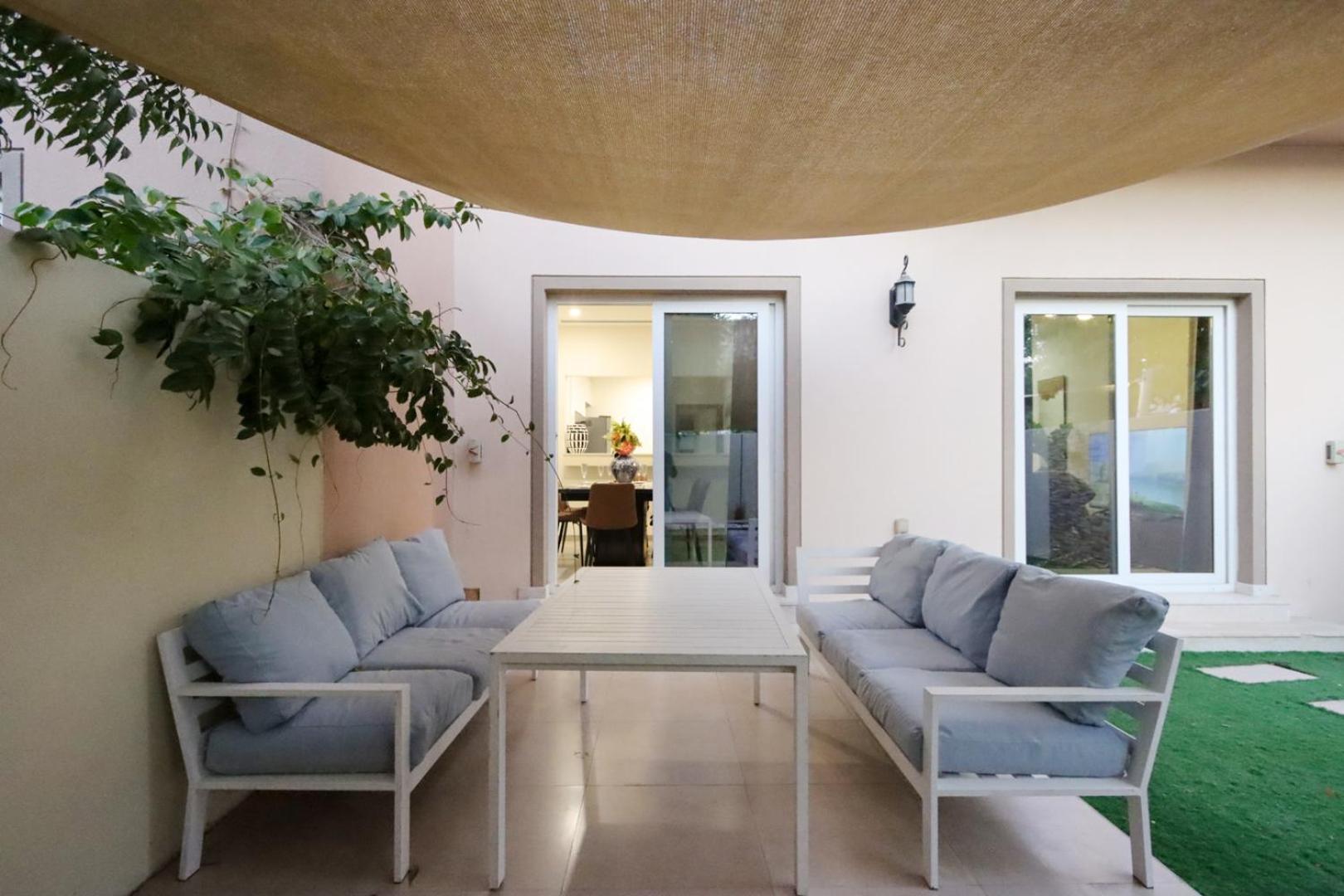 Livbnb- Classy 3 1 Maid's Townhouse In Villanova Villa Dubai