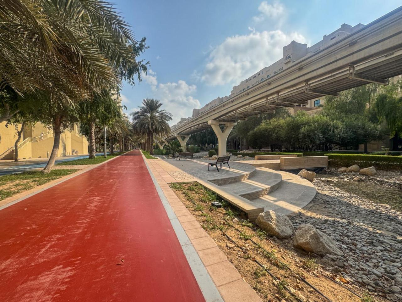 Cosy Palm Jumeirah 1 Bedroom - Perfect Location