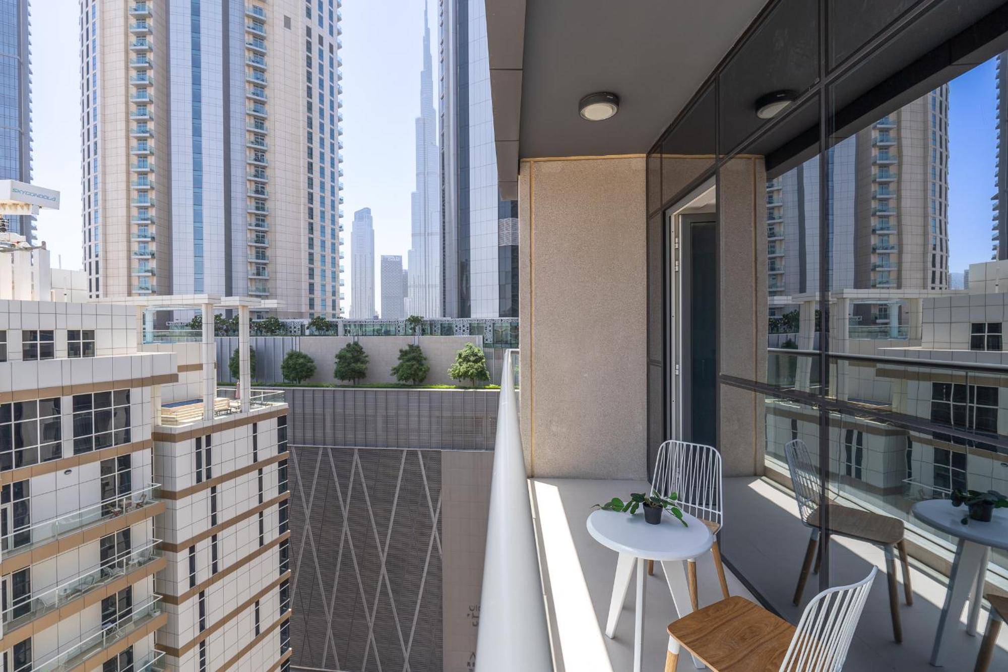 Heaven Crest Downtown - 3 Bedroom 2 Minute Walk To Mall And Burj Khalifa Dubai