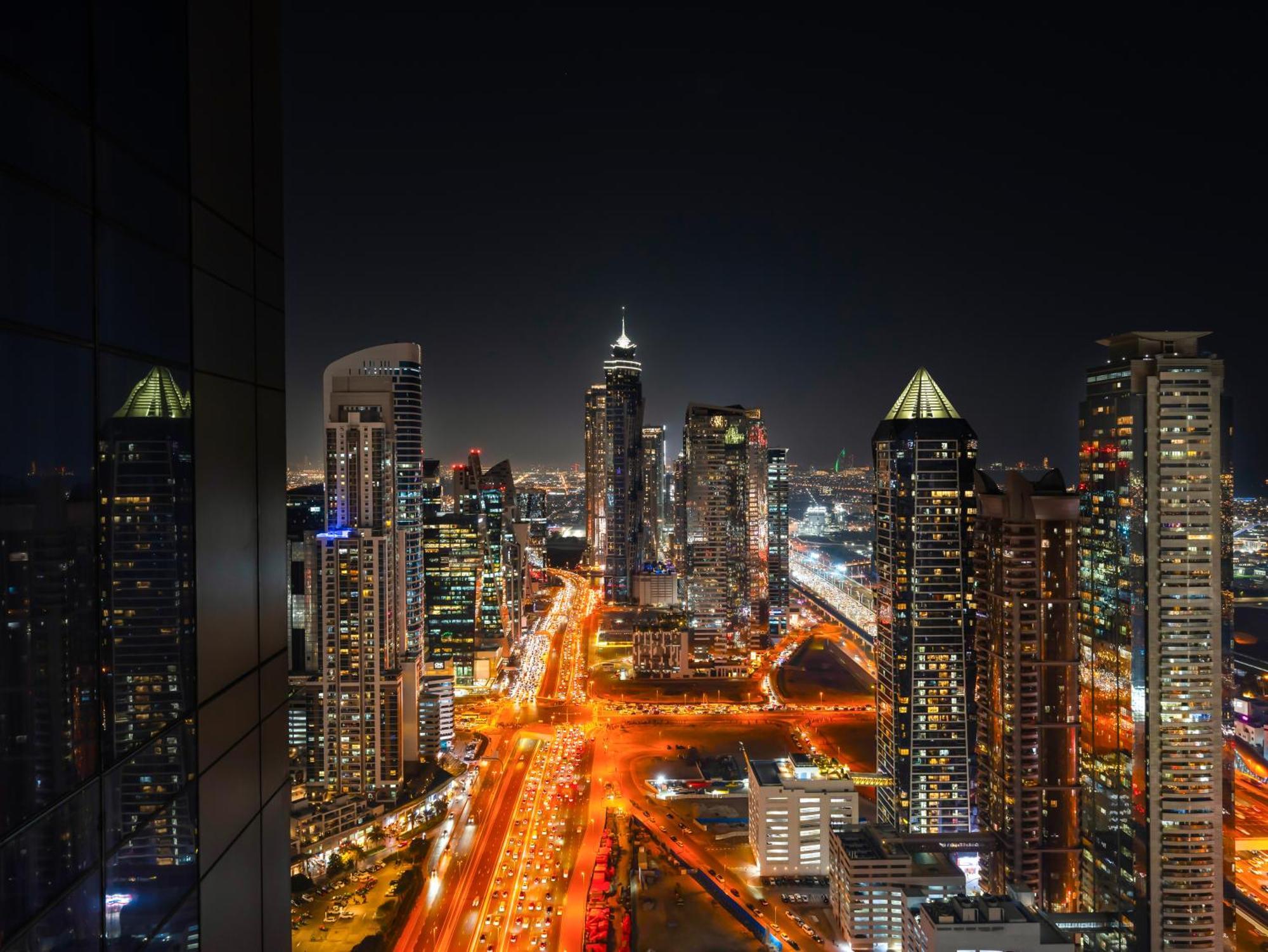 Wonderfulstay At Paramount - Highest Infinity Pool - Burj Khalifa View - Brand New Luxury Apartment *