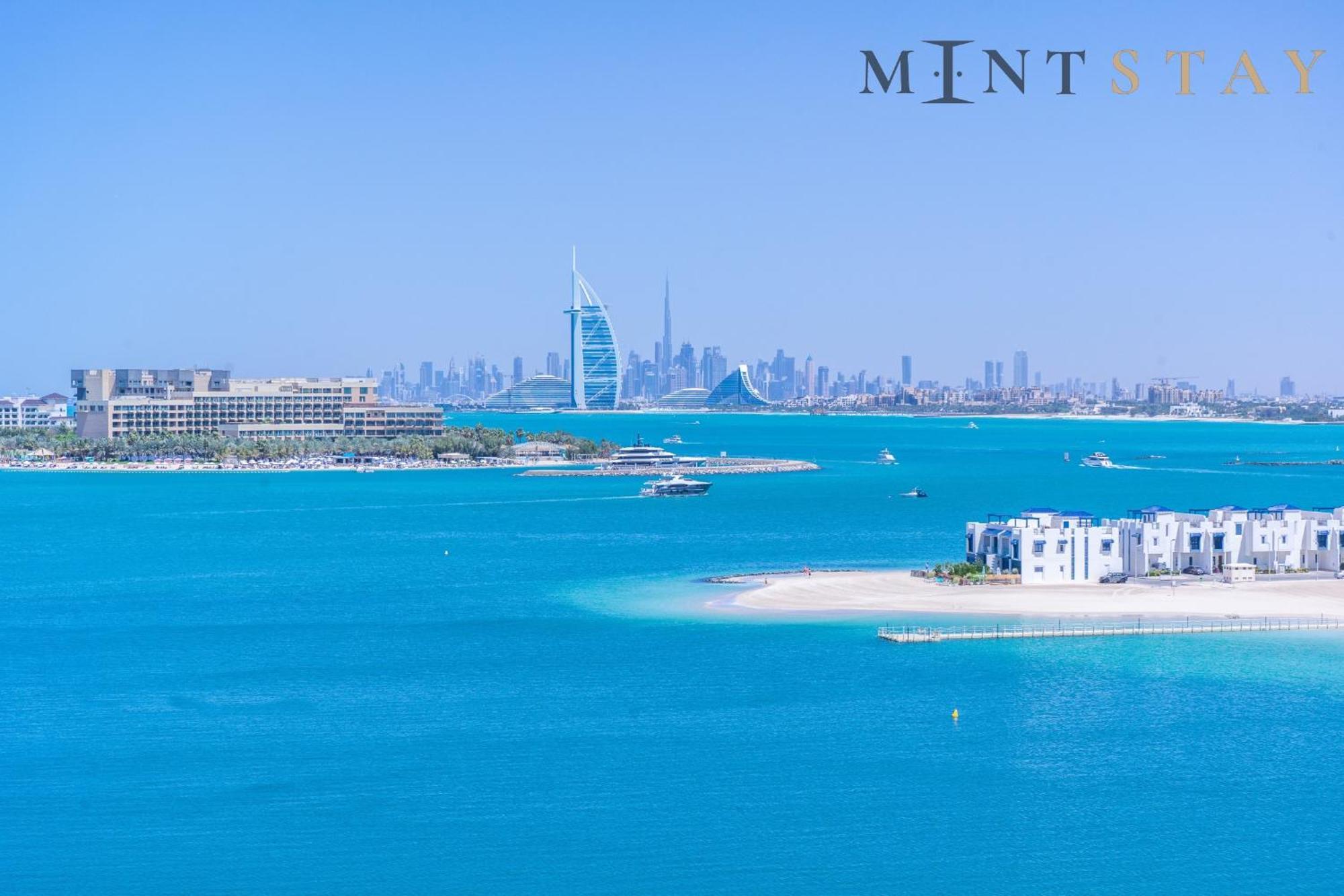 Apartment Shoreline 14, Al Hallawi - Palm Jumeirah - Mint *