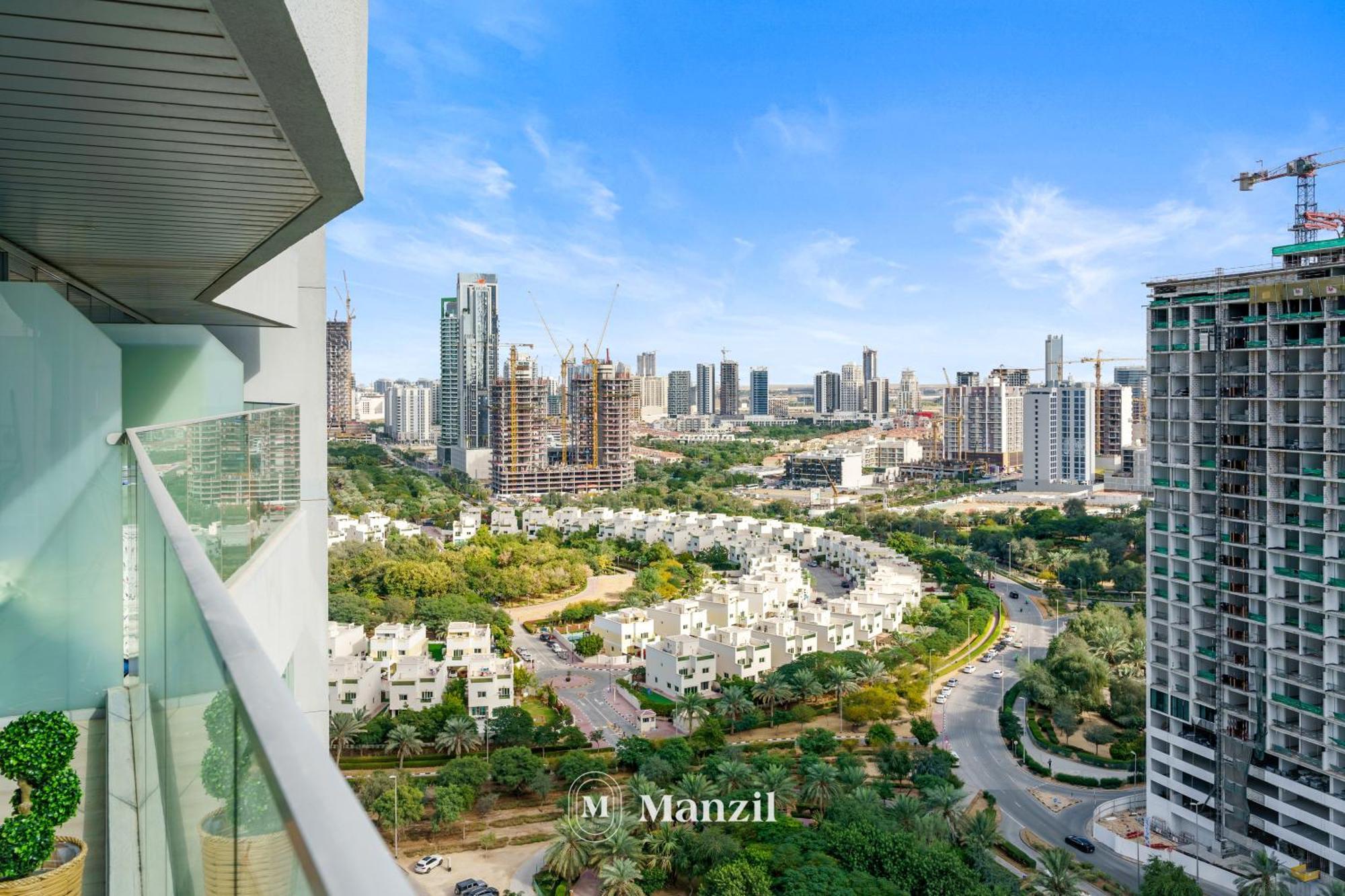 Apartment Stylish 1br In Jvc Near Circle Mall