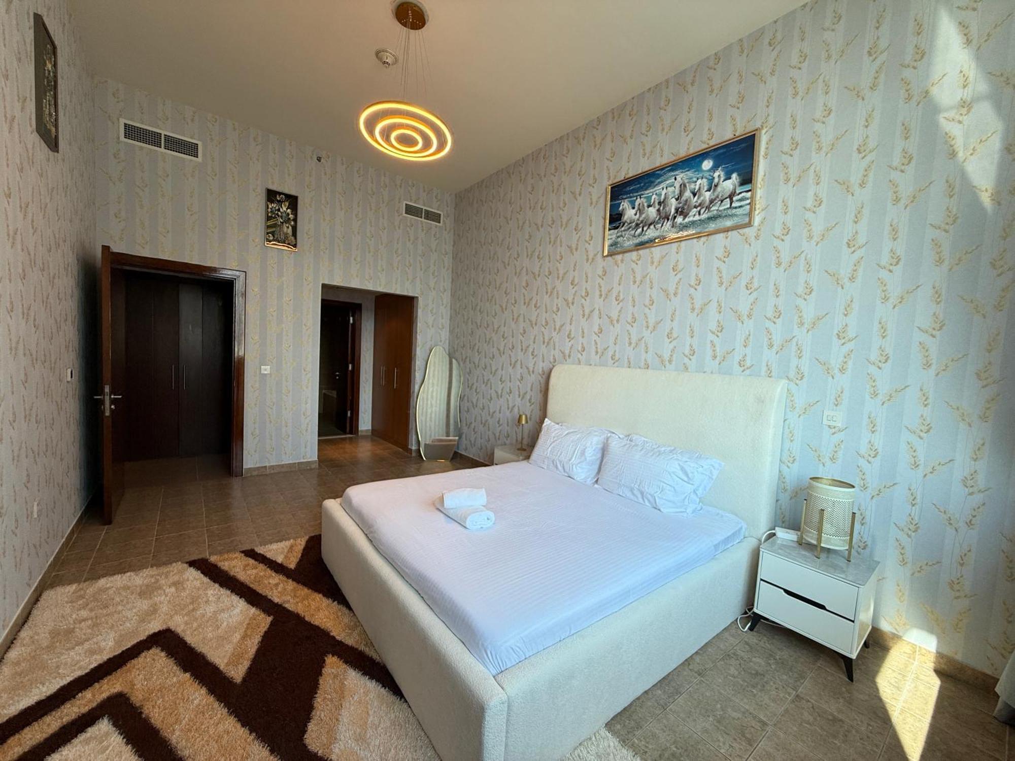 Apartment Hm-102amazing Large Fully Furnished 1bhk Dubai
