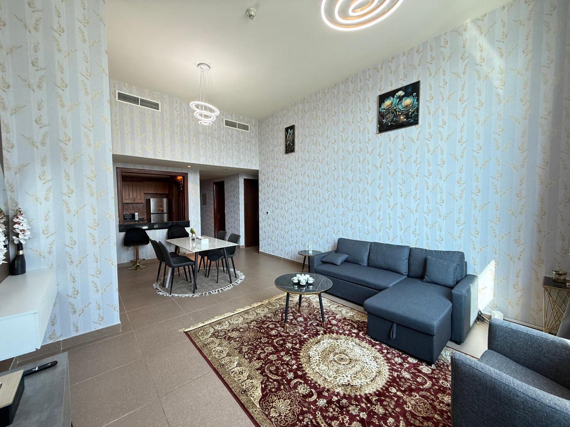 Hm-102amazing Large Fully Furnished 1bhk * Dubai