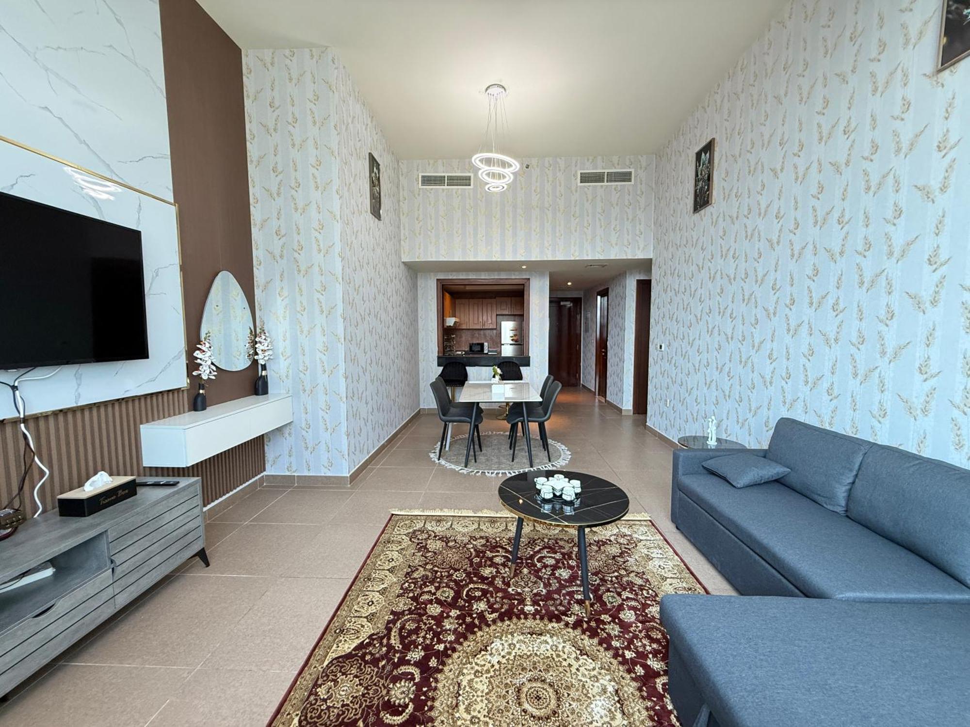 Apartment Hm-102amazing Large Fully Furnished 1bhk *
