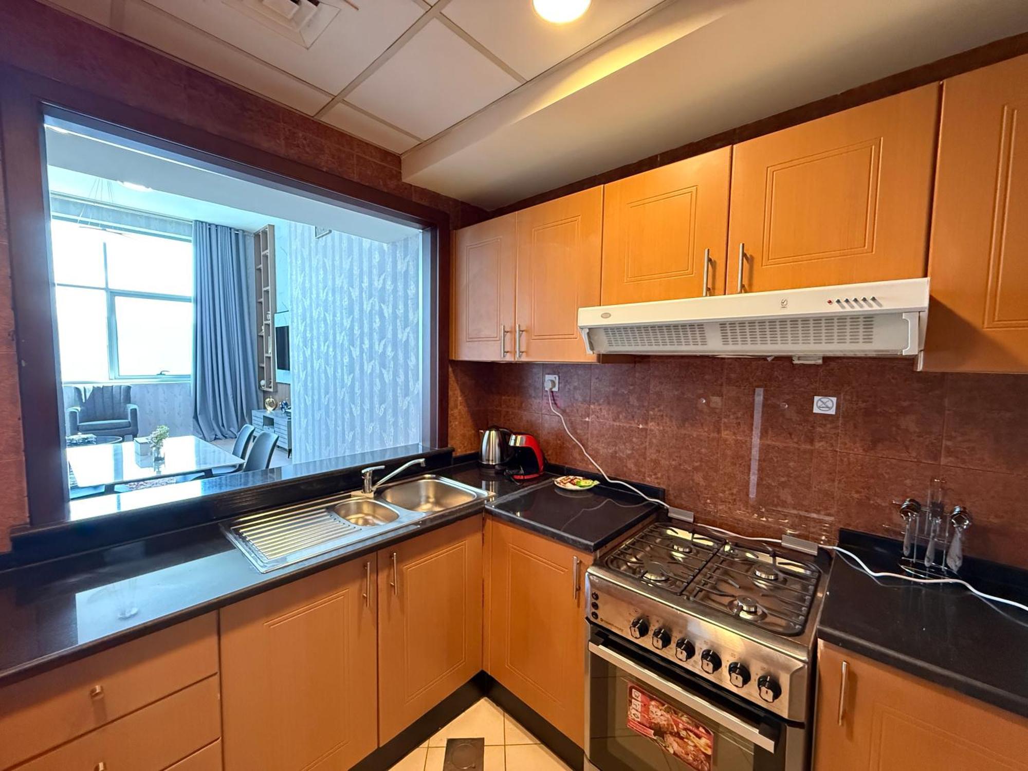 Hm-102amazing Large Fully Furnished 1bhk Apartment *
