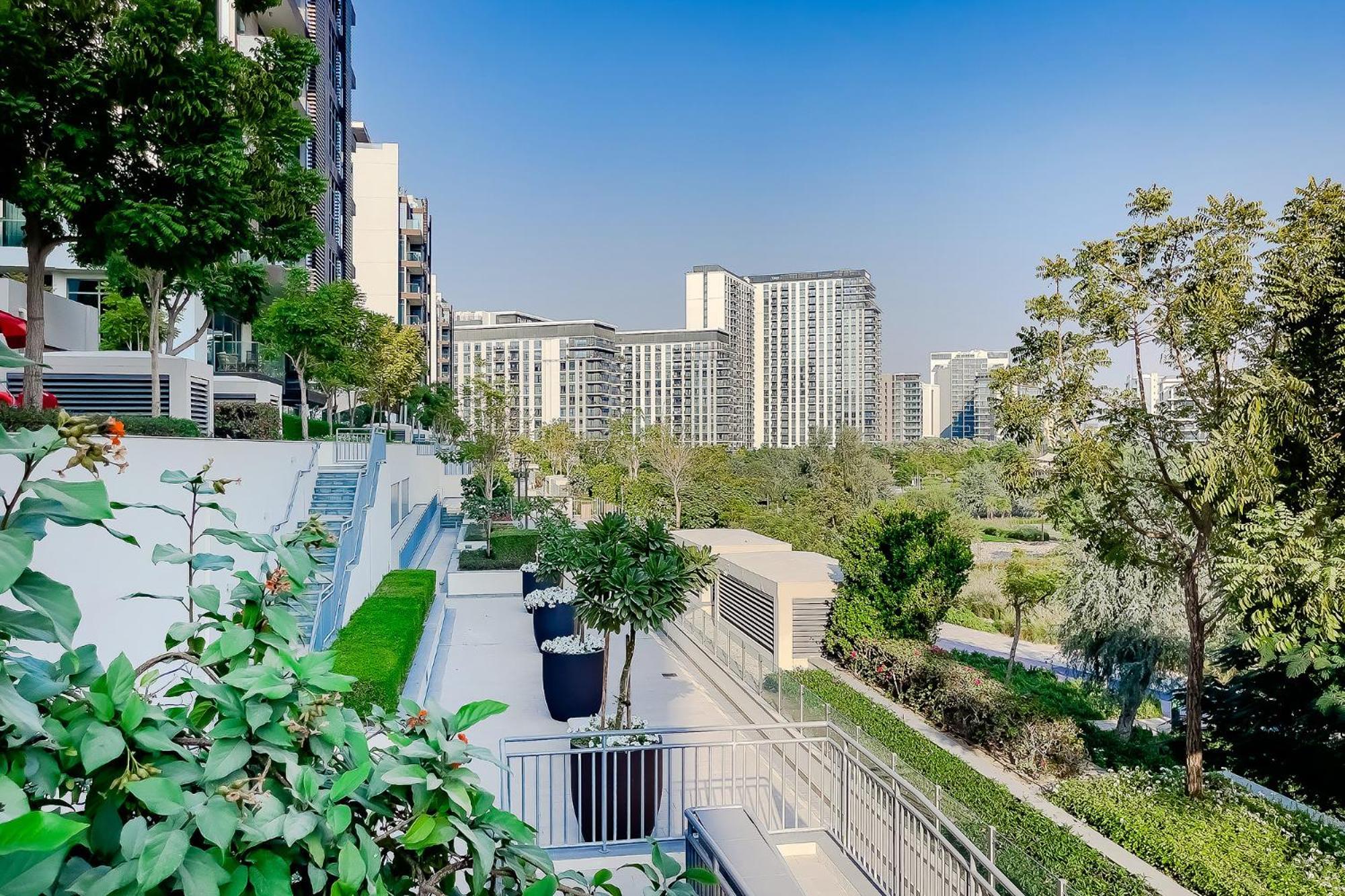 Family Apartments In Dubai Hills Near The Park