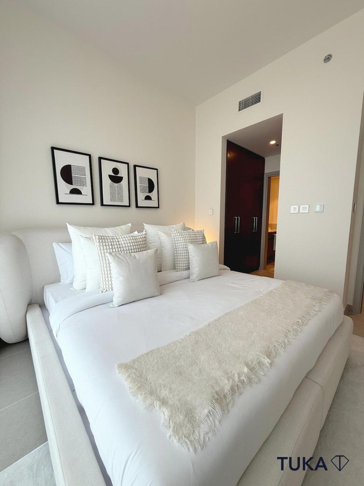 2br Tower 1 Downtown 3mn Burj Khalifa * Dubai