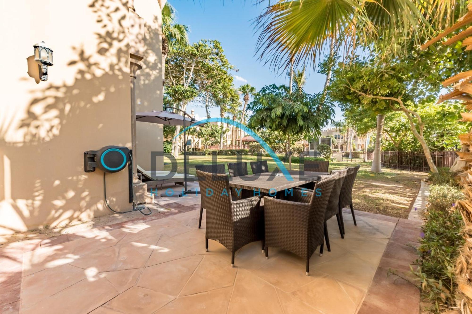 Apartment Luxurious 4br With Maids In Canal Cove, Palm Jumeirah By Deluxe Homes