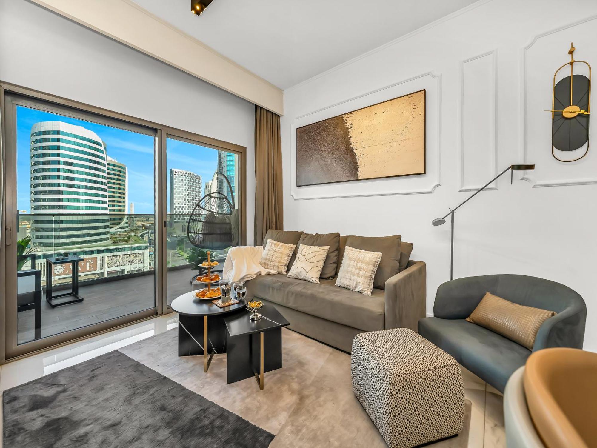 Chic 2br Near Mall & Burj L Canal & View I 5 Pax * Dubai