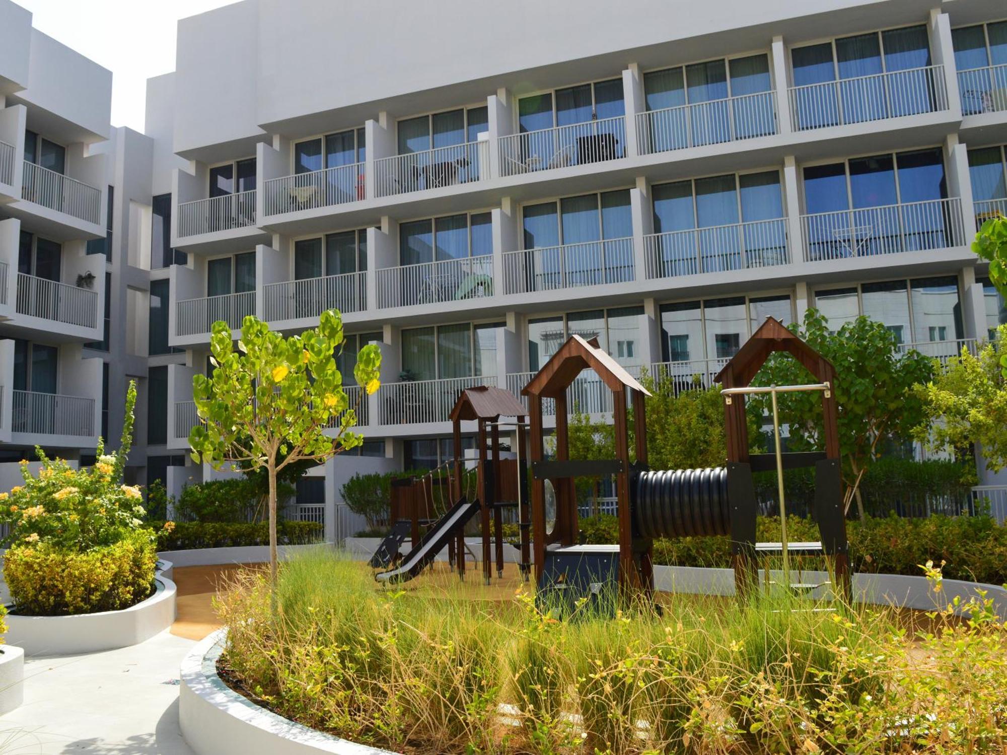 Jvc Modern In Apartment Dubai