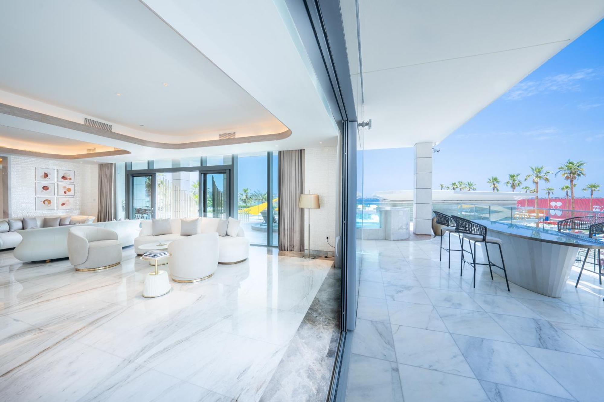 Hotel Five Luxe Dubai