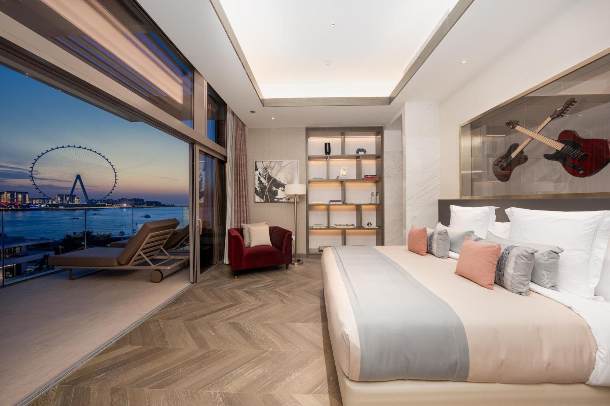 Five Luxe Dubai