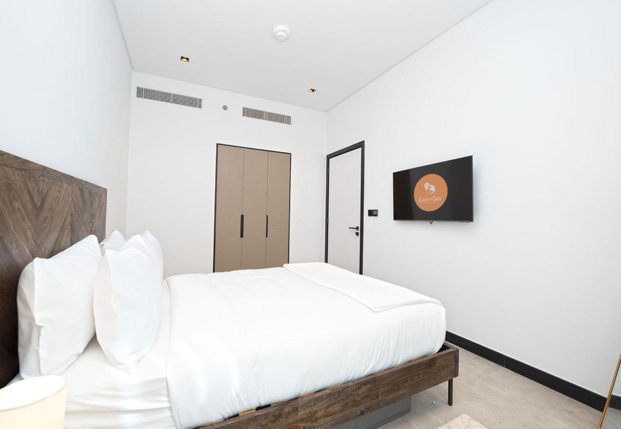 Apartment Easygo - Northside Tower 2 Canal View Dubai